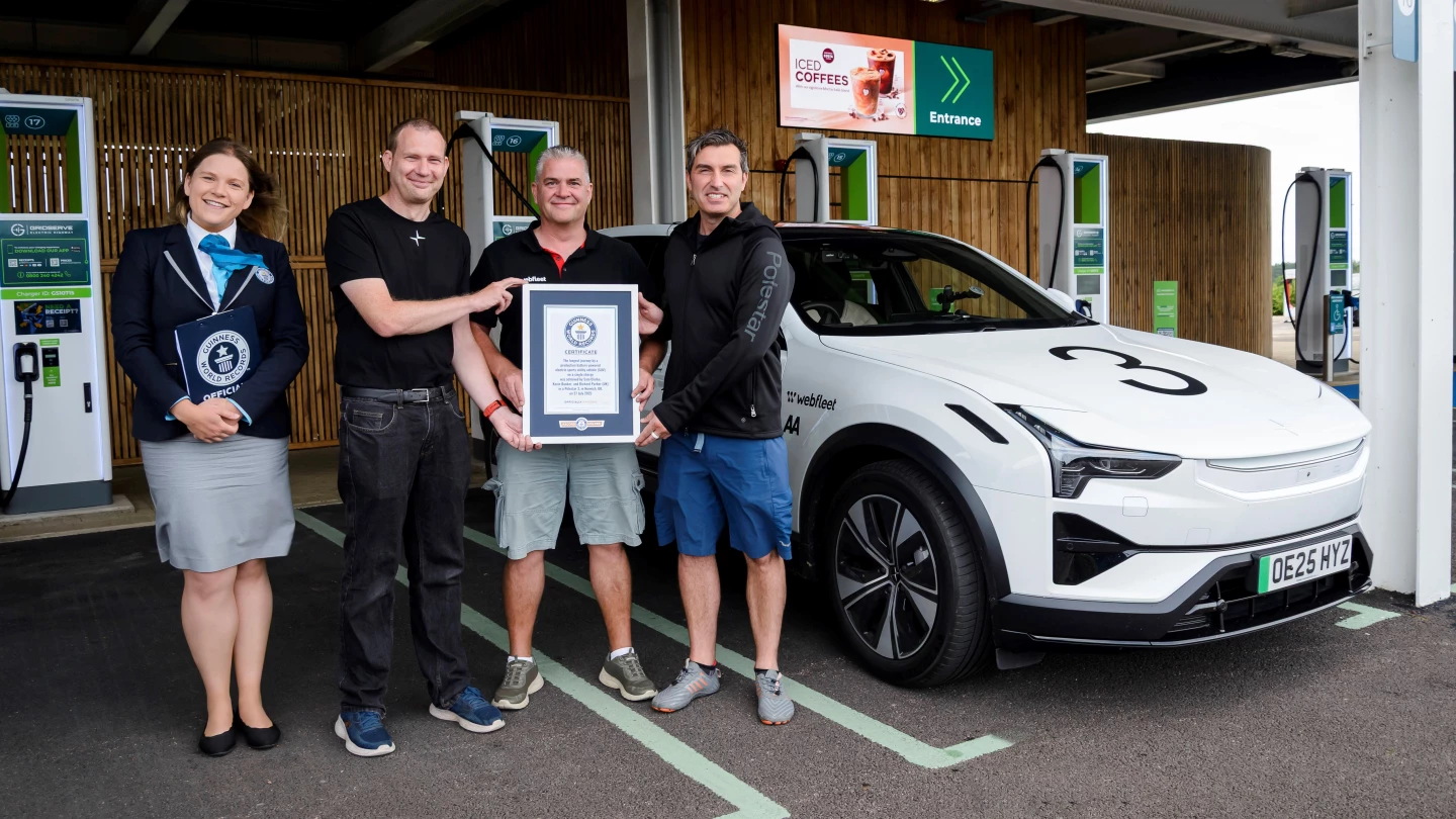 A team of three – Sam Clarke, Kevin Booker, and Richard Parker – achieved the feat