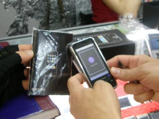 5 button navigation and stlylus had me missing the iPhones touchscreen