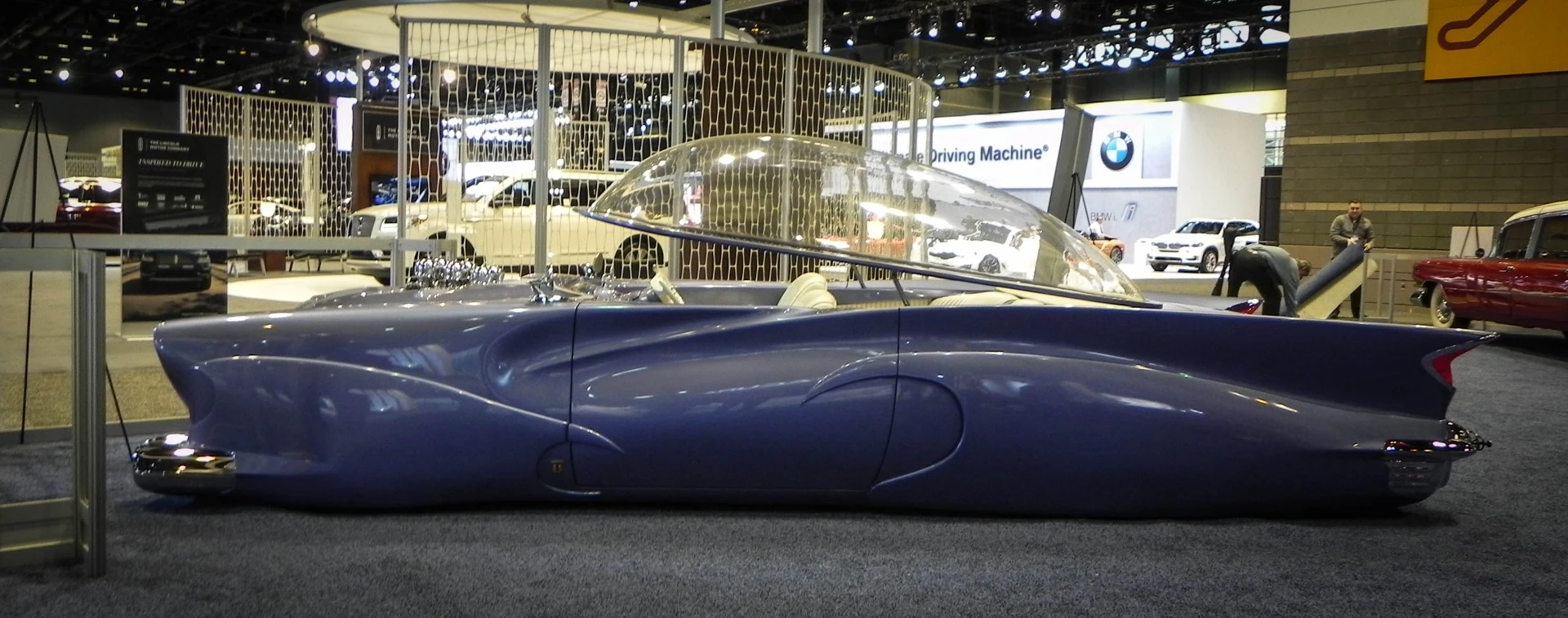 Back in the day, concept cars were all about oddities like this 1955 Ford Beatnik Bubble Top