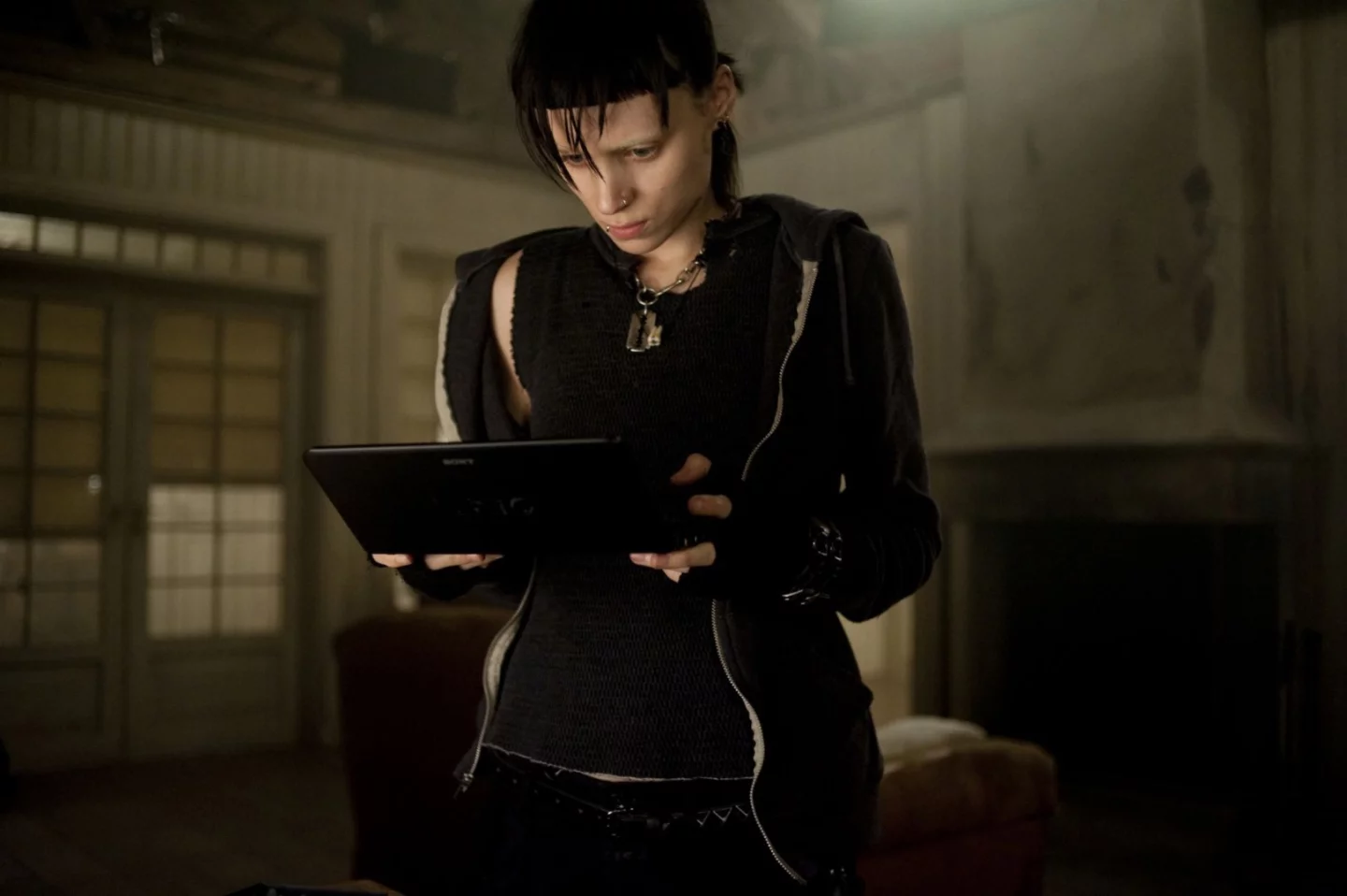 Rooney Mara punking up the hacker aesthetic in the US version of "The Girl With The Dragon Tattoo"