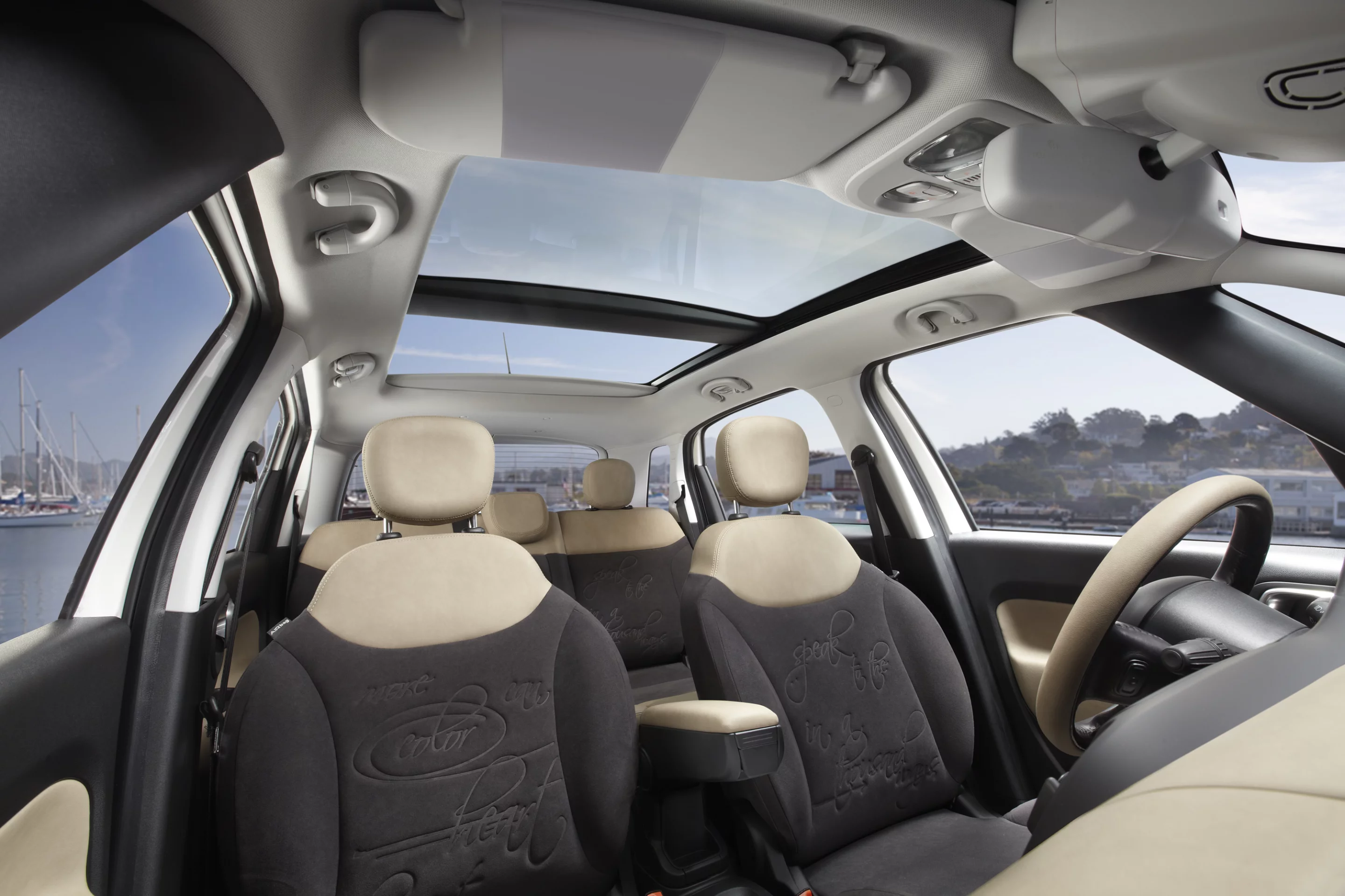 The nearly 360-degree view from the inside of the Fiat 500L
