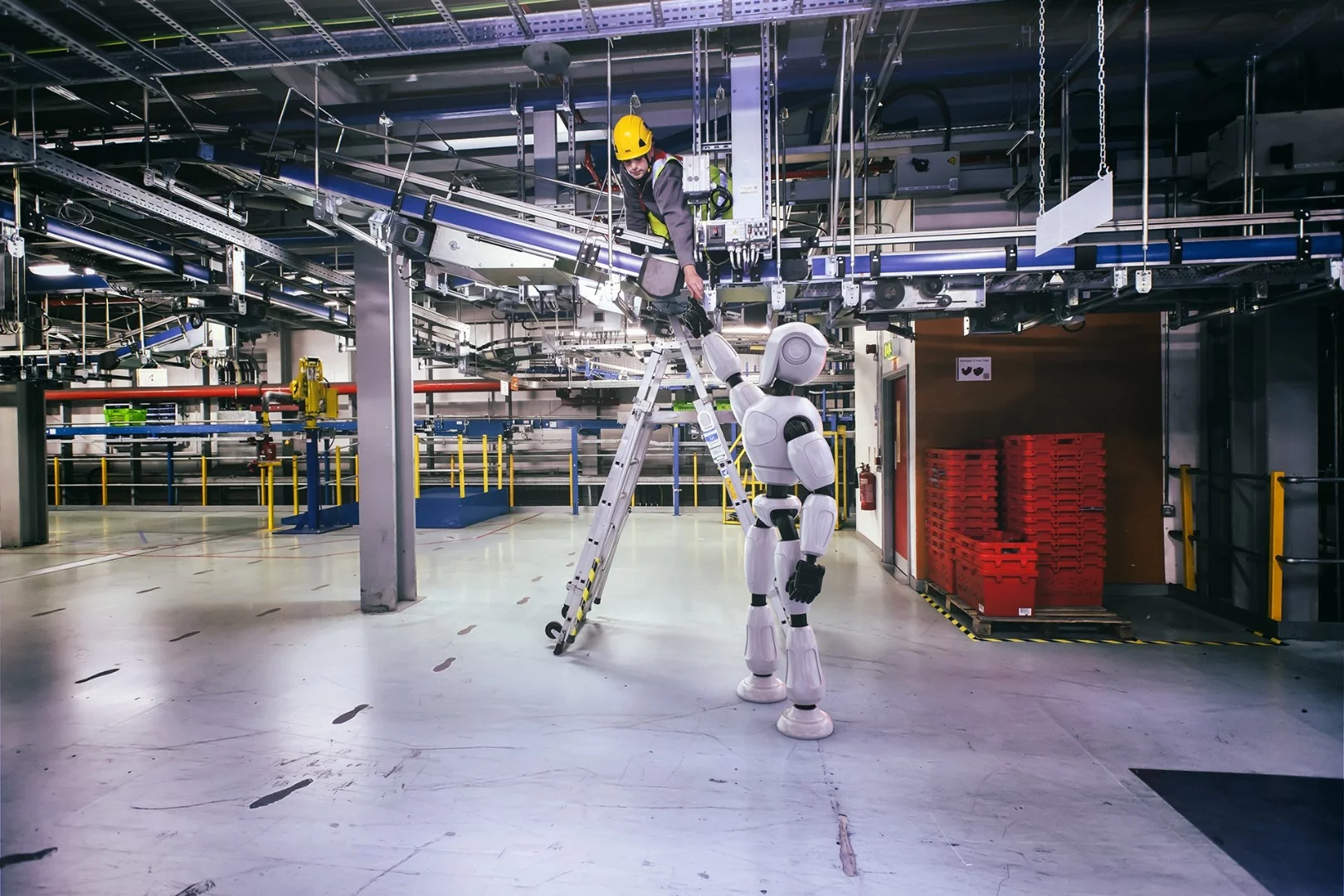 SecondHands is about half-way through its five year development project, which could eventually lead to a robot assistant like the one shown here