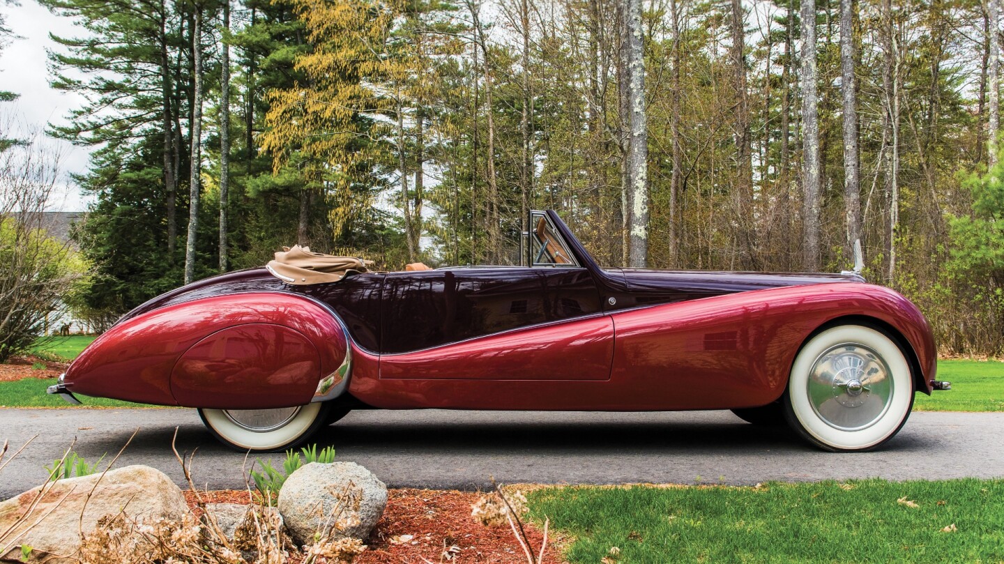 1938 Avions Voisin C28 Cabriolet by Saliot | Estimate: $800,000 to $1,000,000 | Official Auction Description: RM-SothebysLot 253