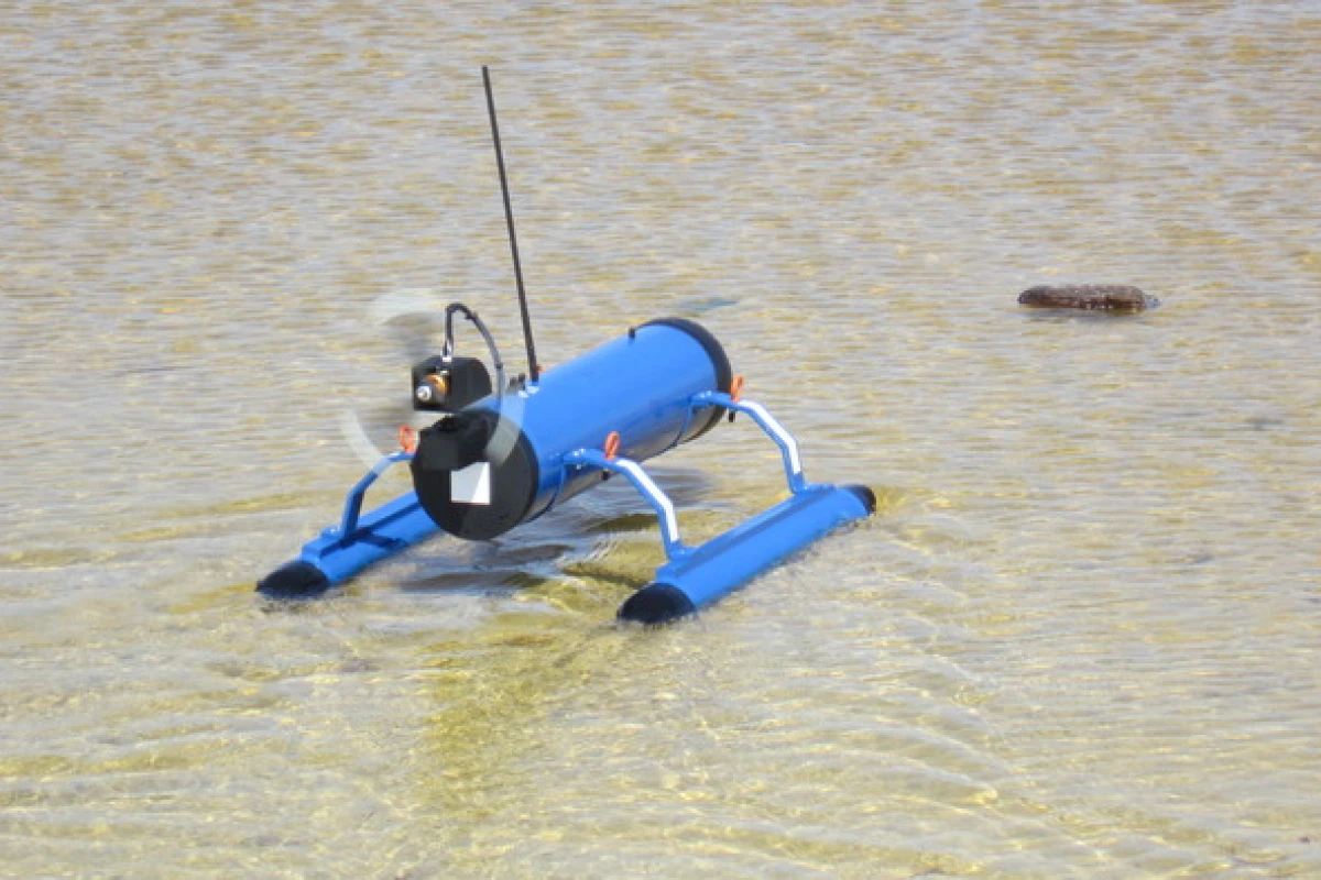 The FrankenDrone can travel easily in shallow water