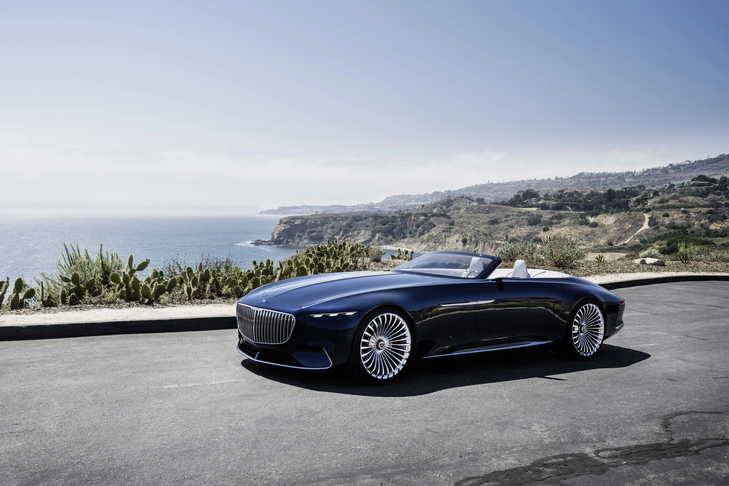 The 2017 Vision Mercedes-Maybach 6 Cabriolet is the droptop version of the Vision Mercedes-Maybach 6 Coupé presented at Pebble Beach in 2016.