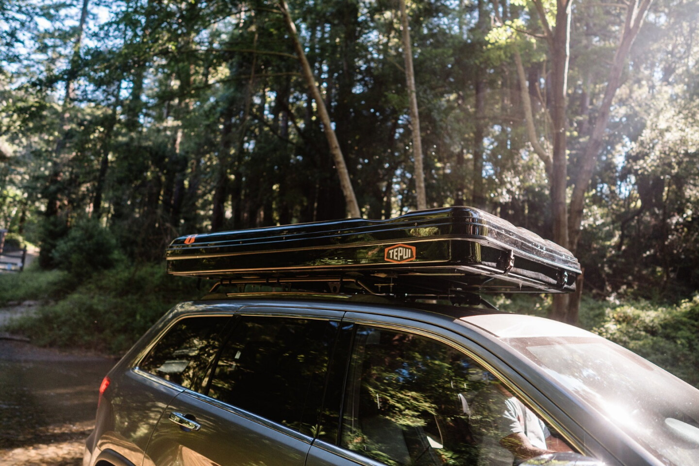 Tepui's vehicle cargo box moonlights as a roof-top tent
