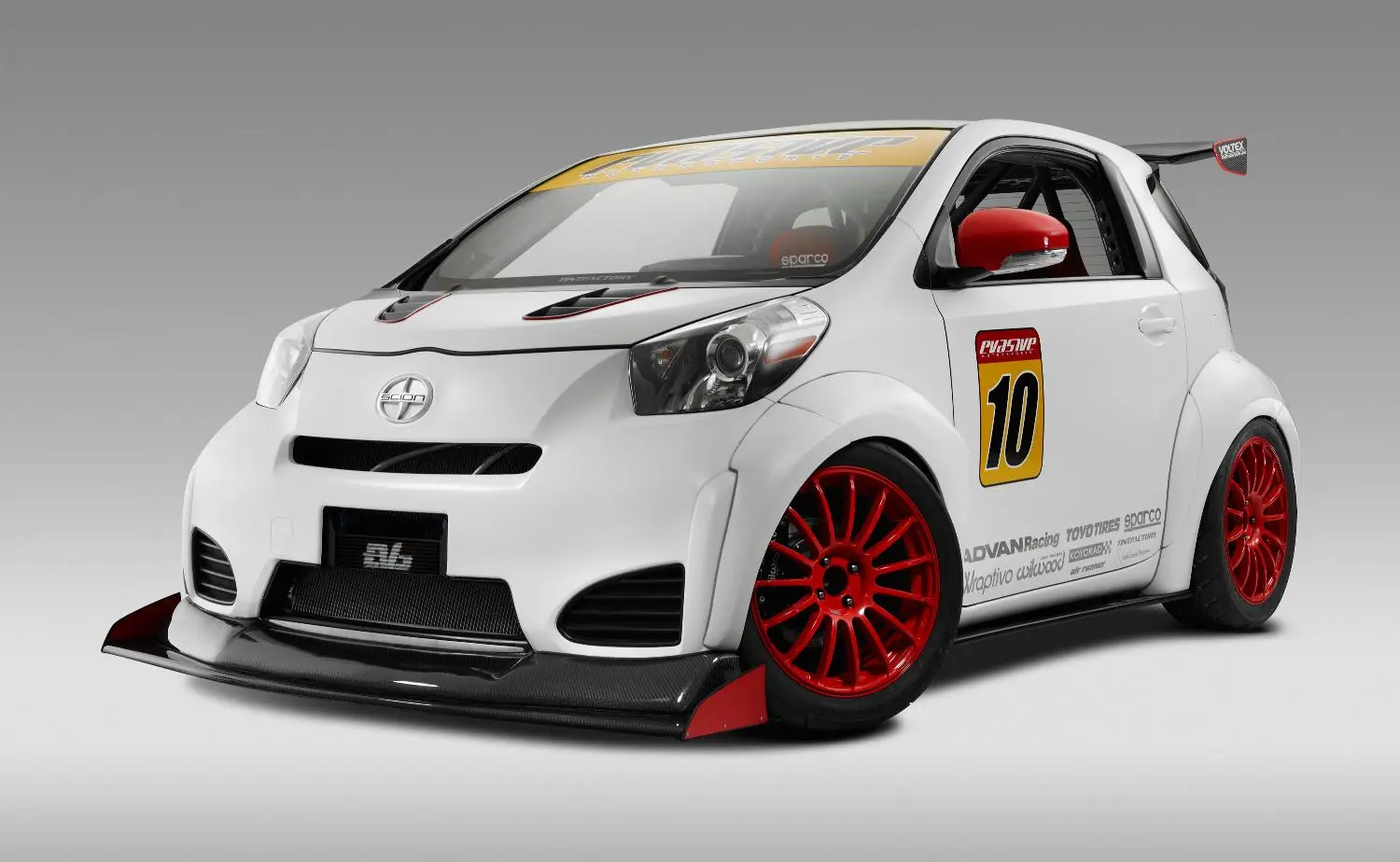 Scion iQ RS by Michael Chang