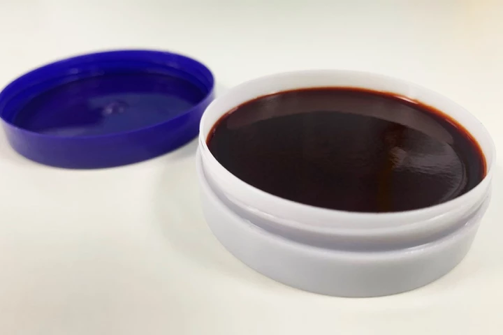 As an added bonus for some users, the cranberry extract gives the lipstick a natural red color