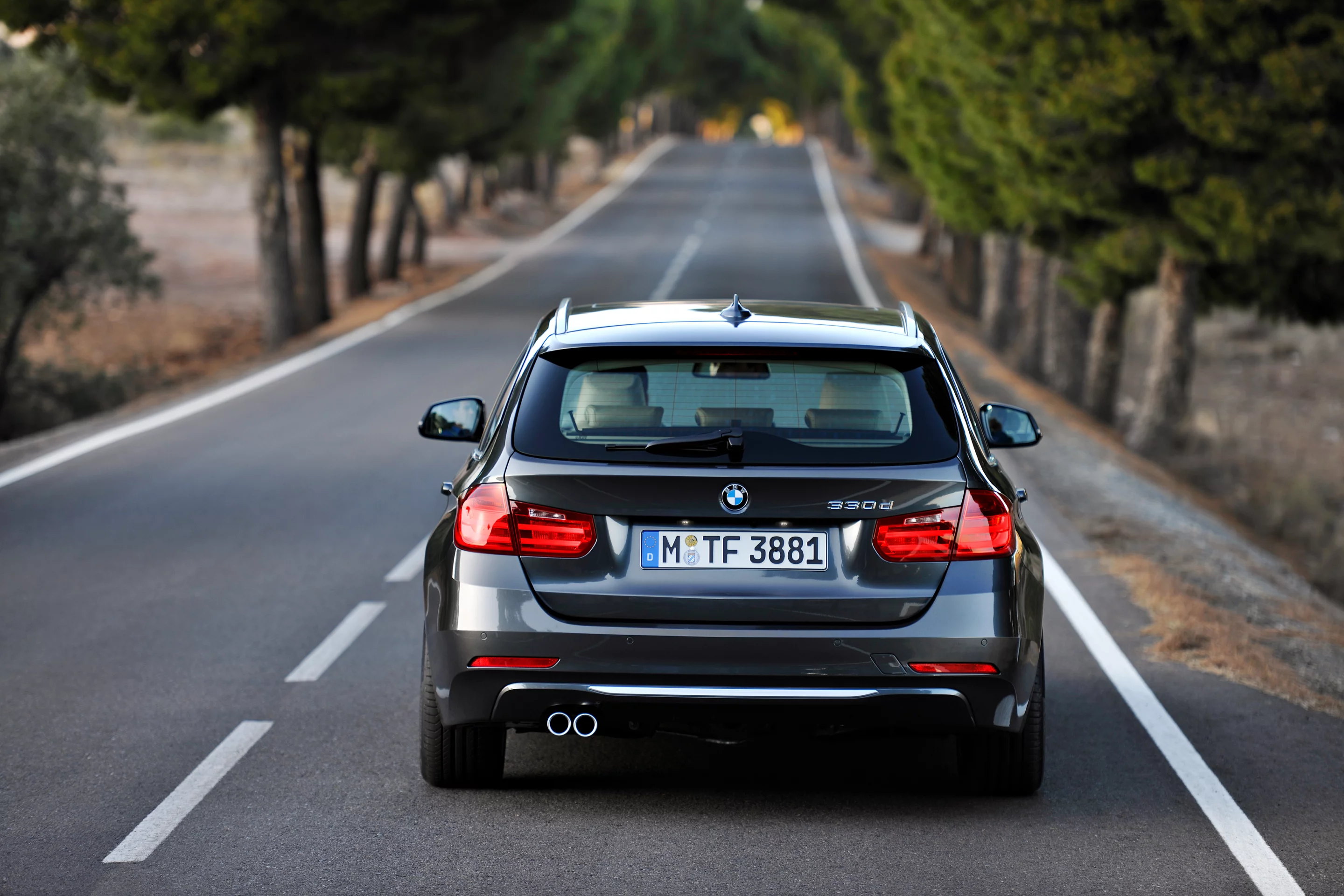 The new (F30) 3 Series Touring 330d from BMW