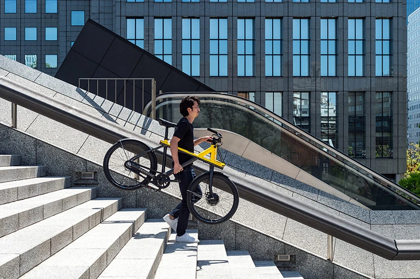 The Electrified X weighs in at 18.4 kg (40.6 lb)