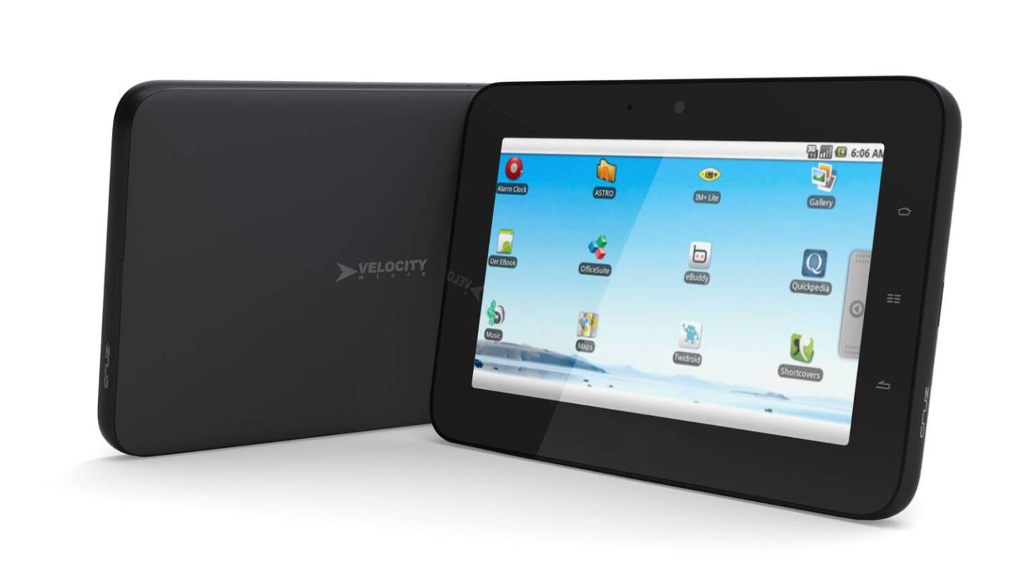 The Cruz tablet has a screen resolution of 800 x 480 and benefits from a 16:9 aspect, capacitive touchscreen display