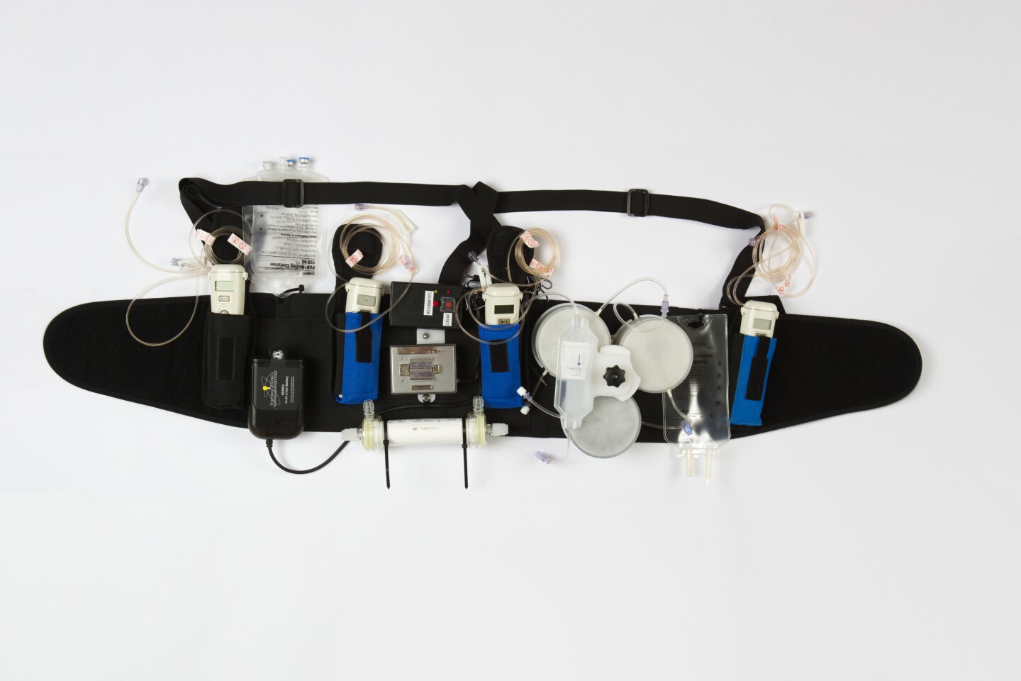The Wearable Artificial Kidney features miniaturized components that perform kidney hemodialysis