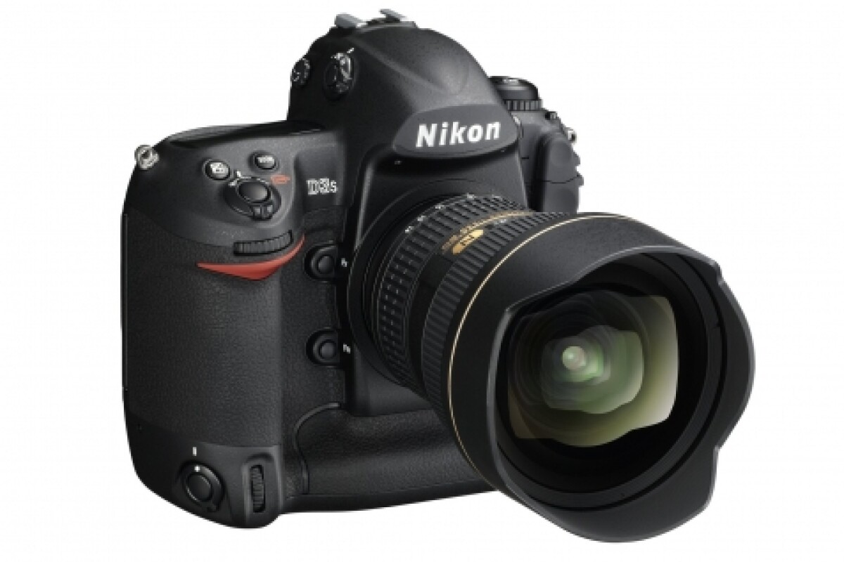 Nikon D3S DSLR fast autofocus, HD video and six figure ISO sensitivity