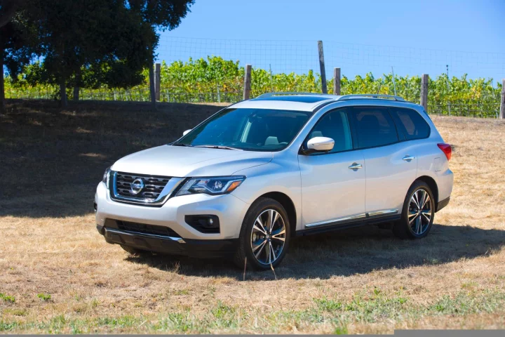 Off the road, the Pathfinder still lives up to its near-legendary past in capability, doing well in the dirt off the pavement