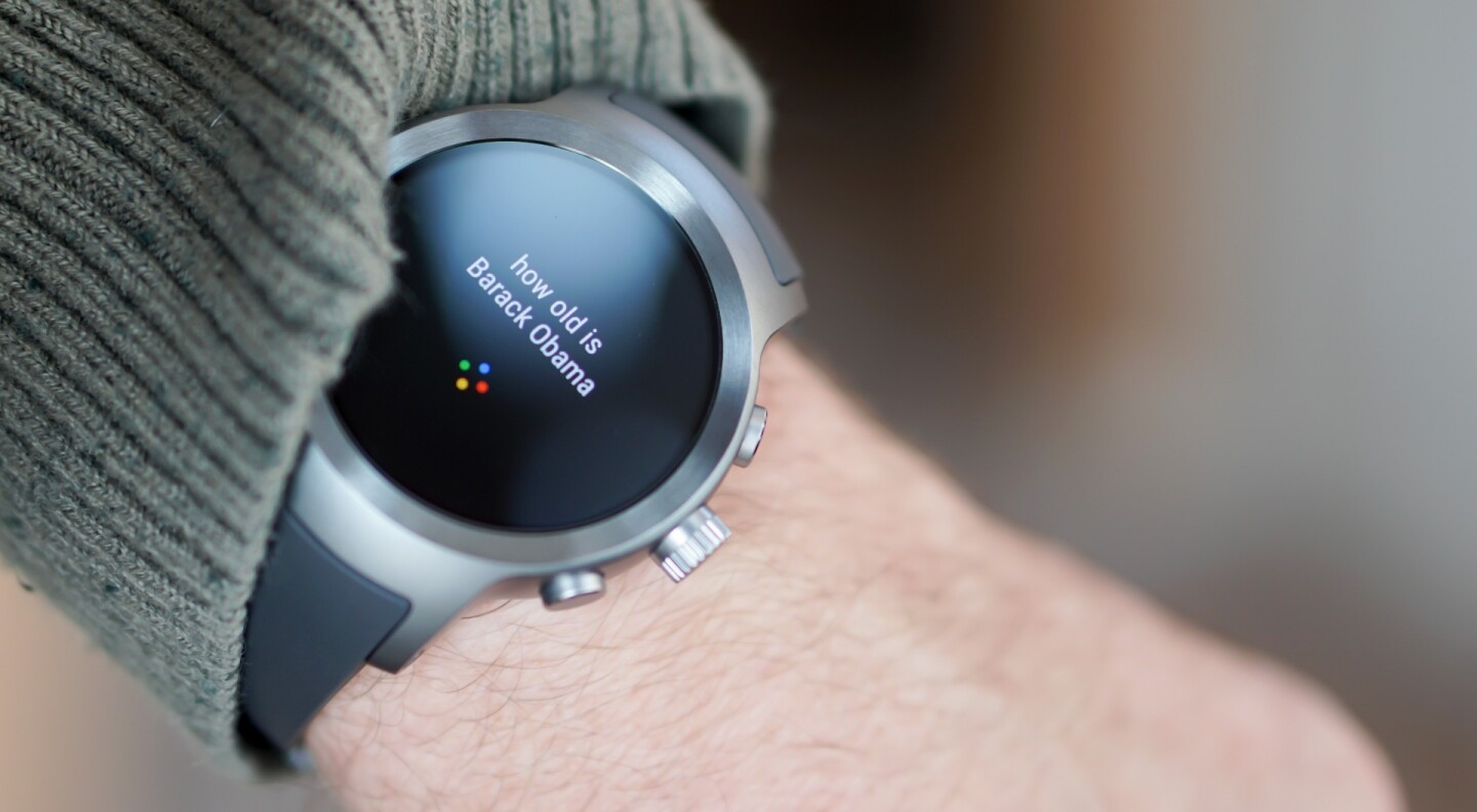 Google Assistant replaces the old Google Now voice AI in Android Wear 2.0