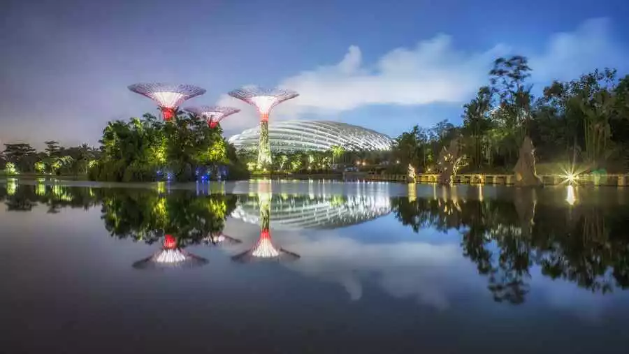Cooled Conservatories at Gardens by the Bay, Singapore, World Building of the Year