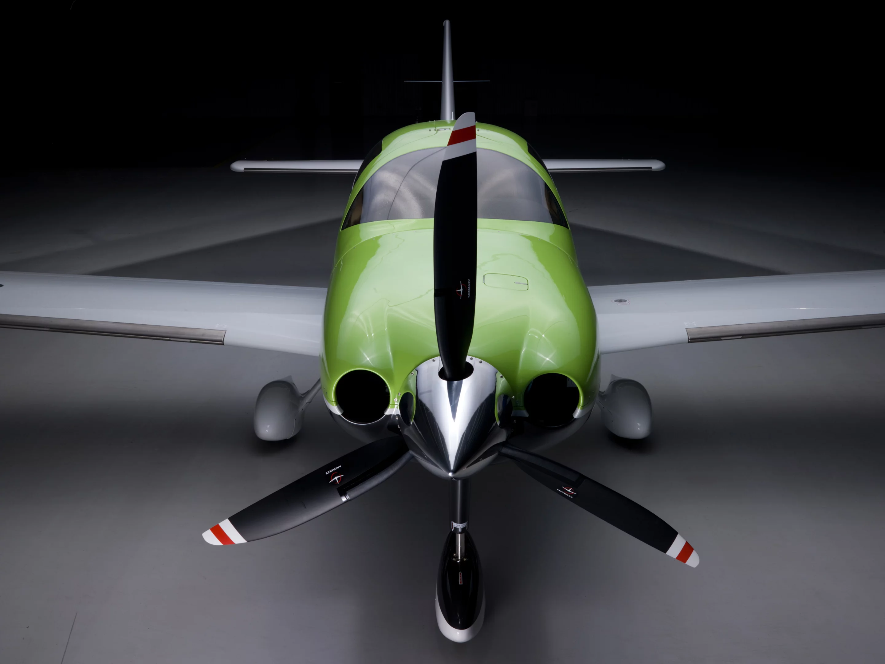 The four-seater aircraft is powered by a turbocharged, fuel-injected, six-cylinder Continental Motor TCM TSIO-550-C engine which maxes out at 310 hp, granting a maximum speed of 235 knots (435 km/h)