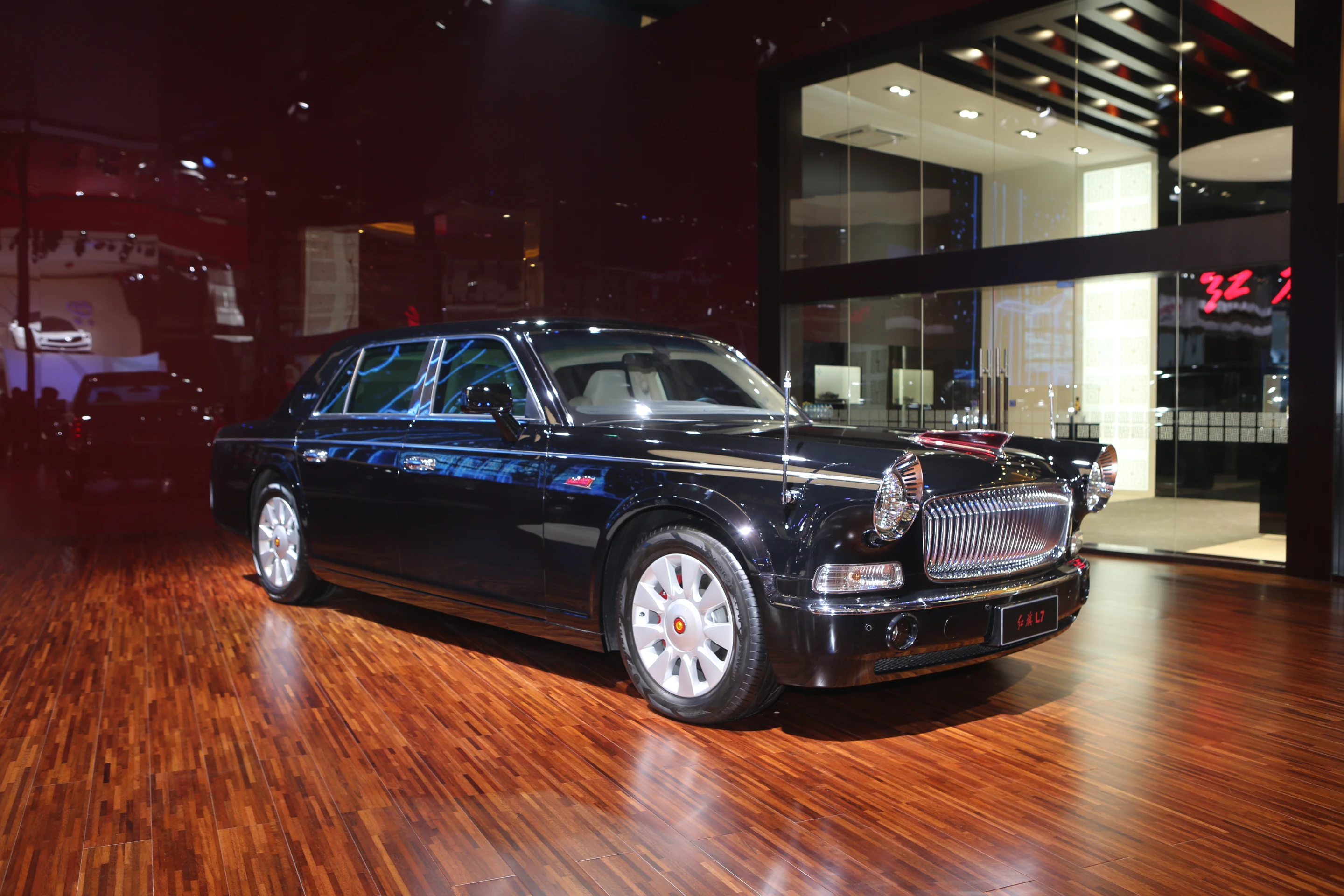 L7 uses same V12 powertrain as the L9 but with a shorter wheelbase