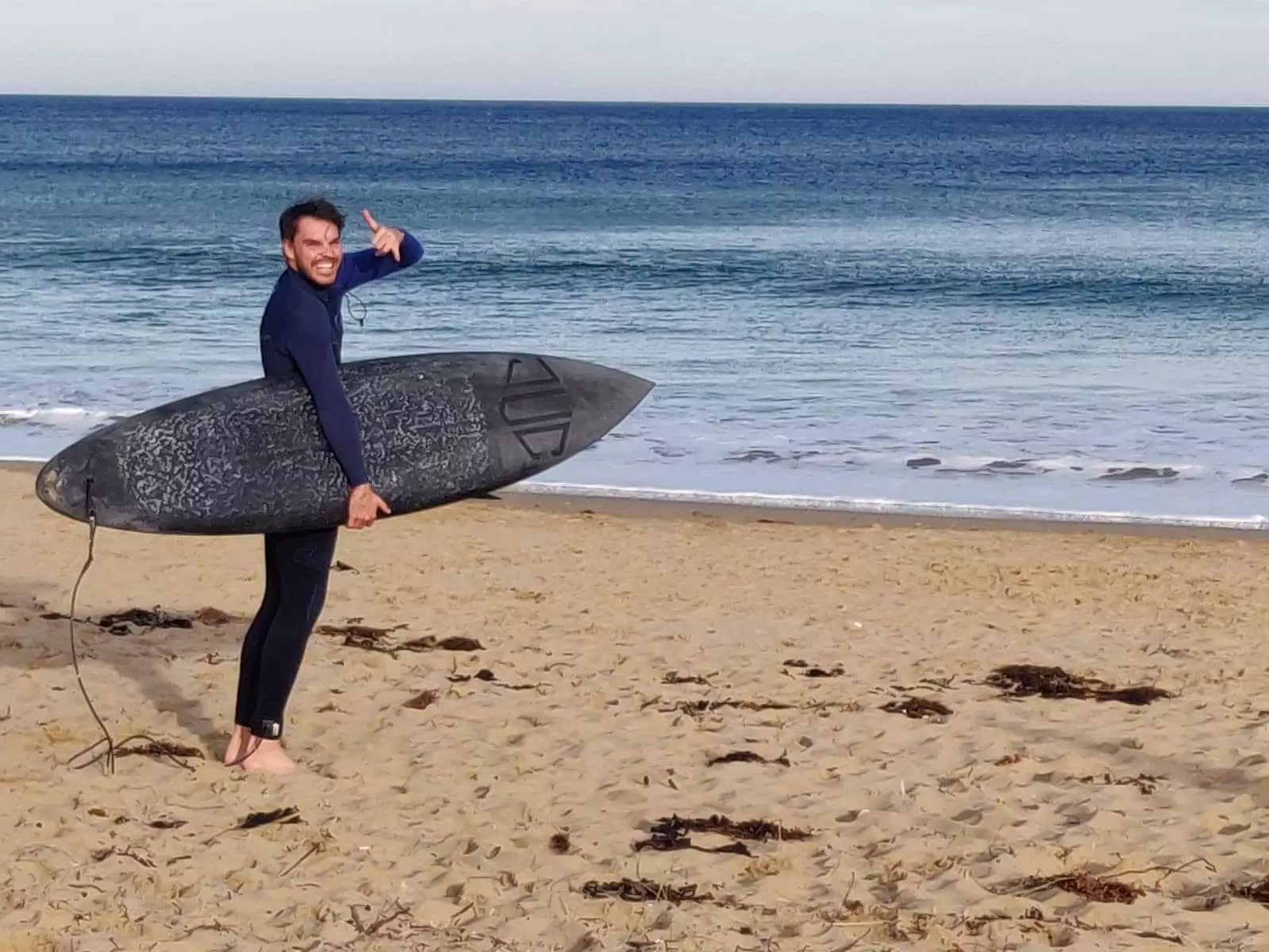 JUC's surfboard is said to offer the same flexibility as a traditional one