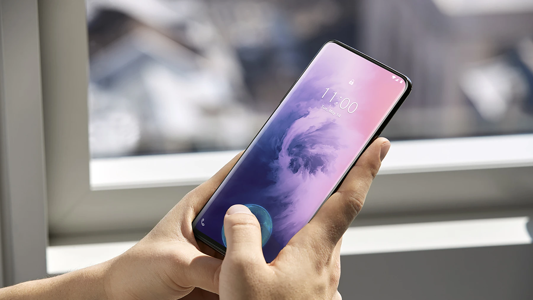 The OnePlus 7 Pro offers a 93 percent screen-to-body ratio