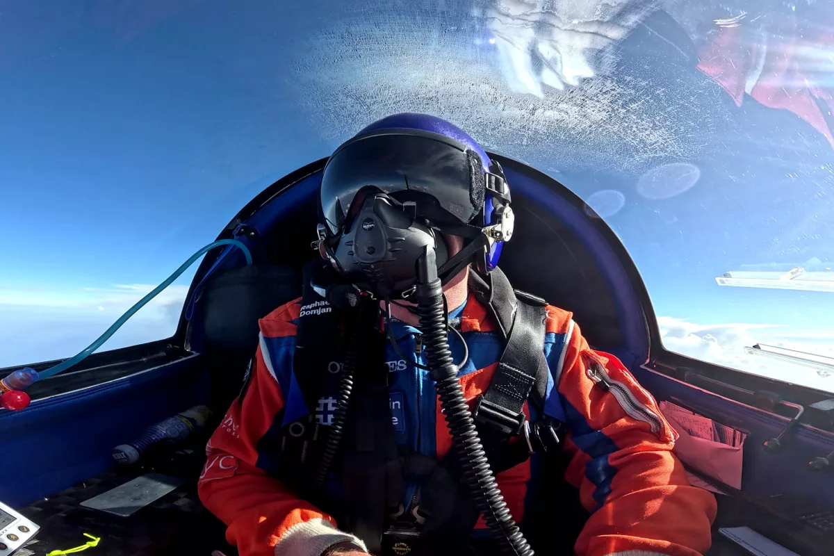 Raphaël Domjan at the controls