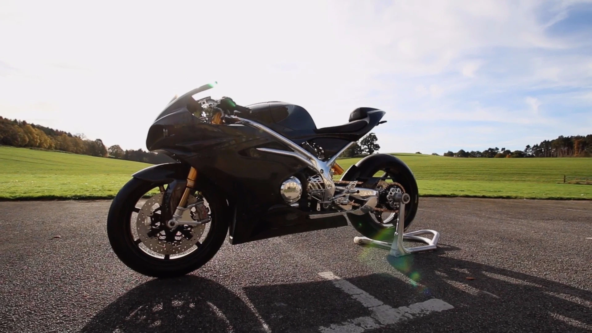 Norton V4 RR: no expense spared