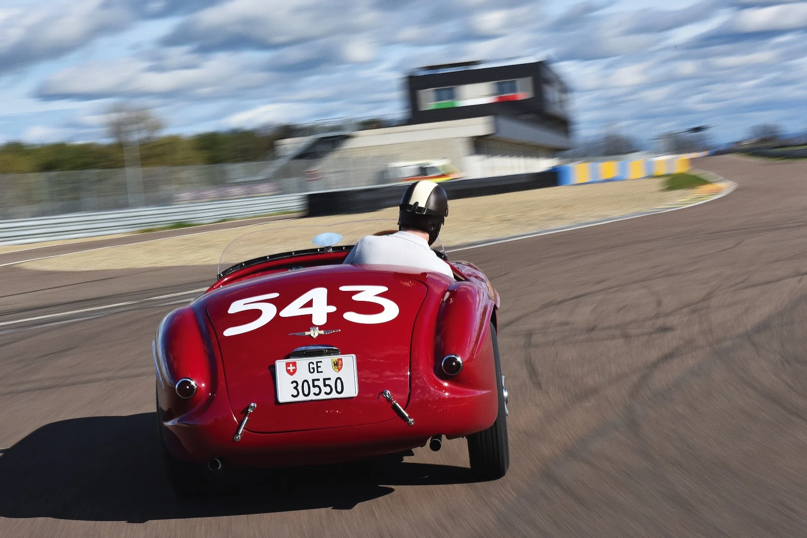 This 1952 Ferrari 212 Export Barchetta by Touring was a competitor in the 1952 and 1953 Targa Florio and the 1956 Mille Miglia. It is estimated to fetch between €5,500,000 and €7,000,000 (USD$6.6 to 7.7 million). A fantastic provenance may see the car go even higher. Image: Tim Scott