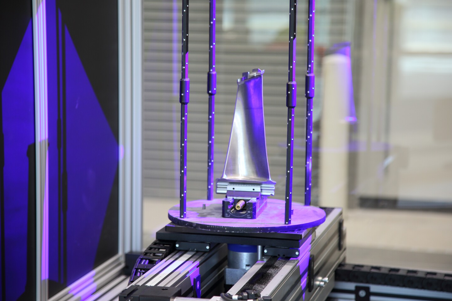 A part inside the 3D optical scanner