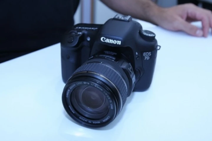 Canon is showing the new EOS 7D at IFA in Berlin