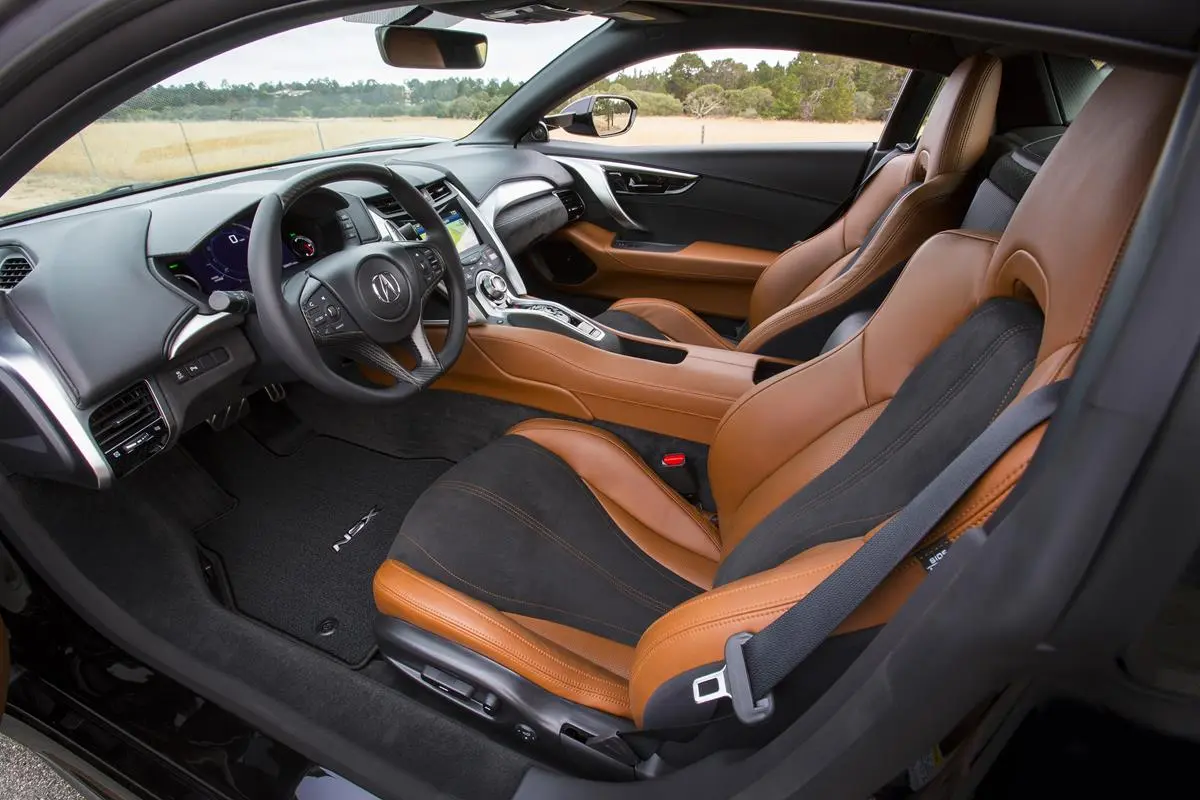 Interior: 2017 Acura NSX