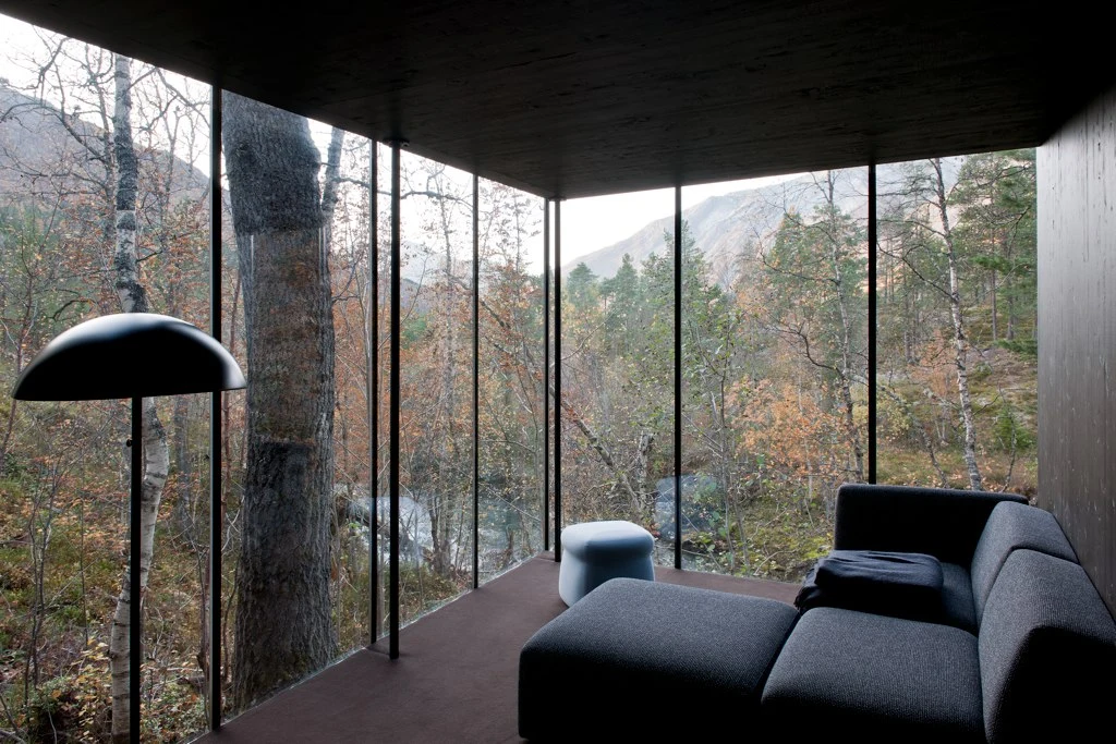 Designed by Norwegian architects Jensen & Skodvin, Juvet is a nature retreat that blends seamlessly with its wild environment