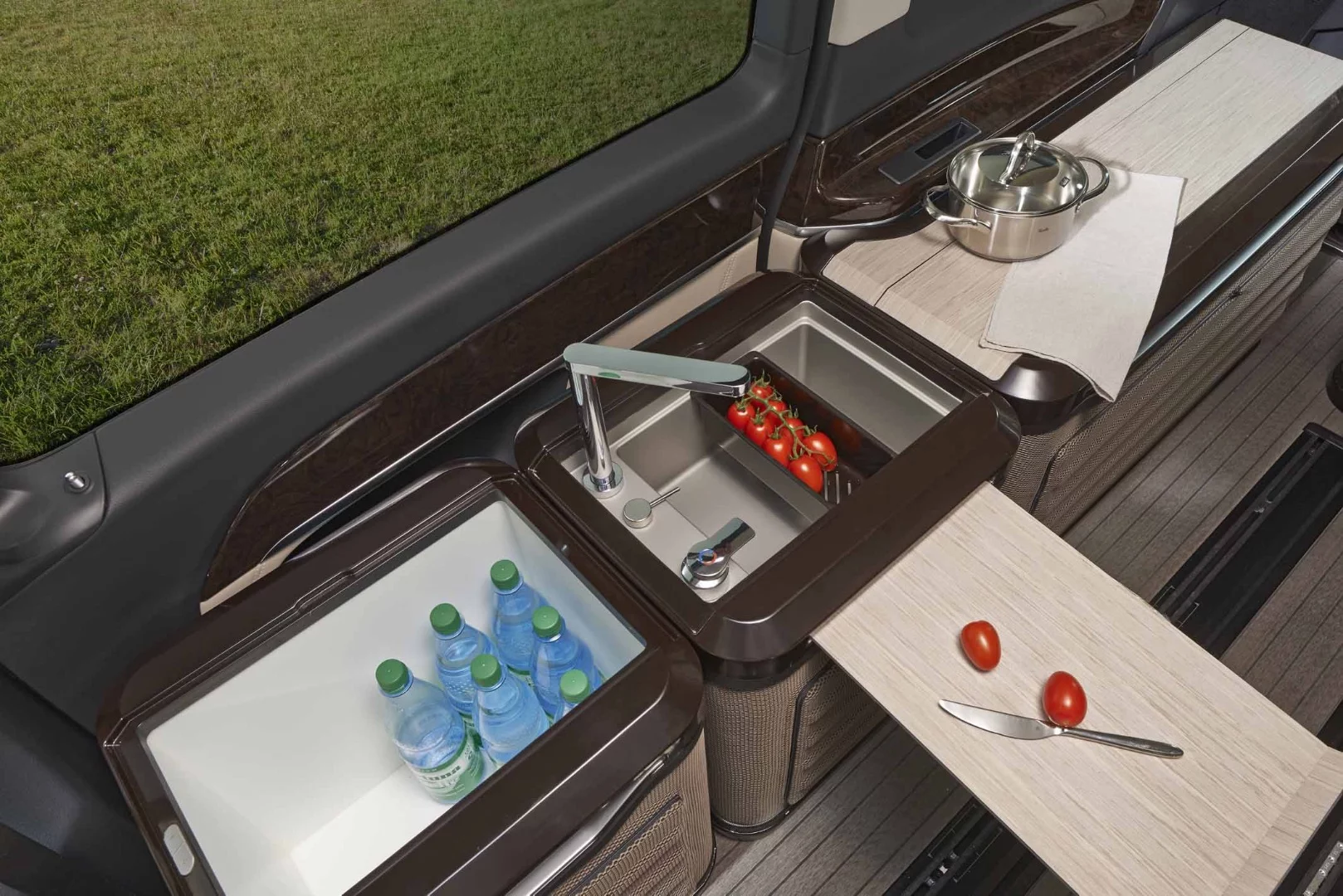 Sink and icebox modules