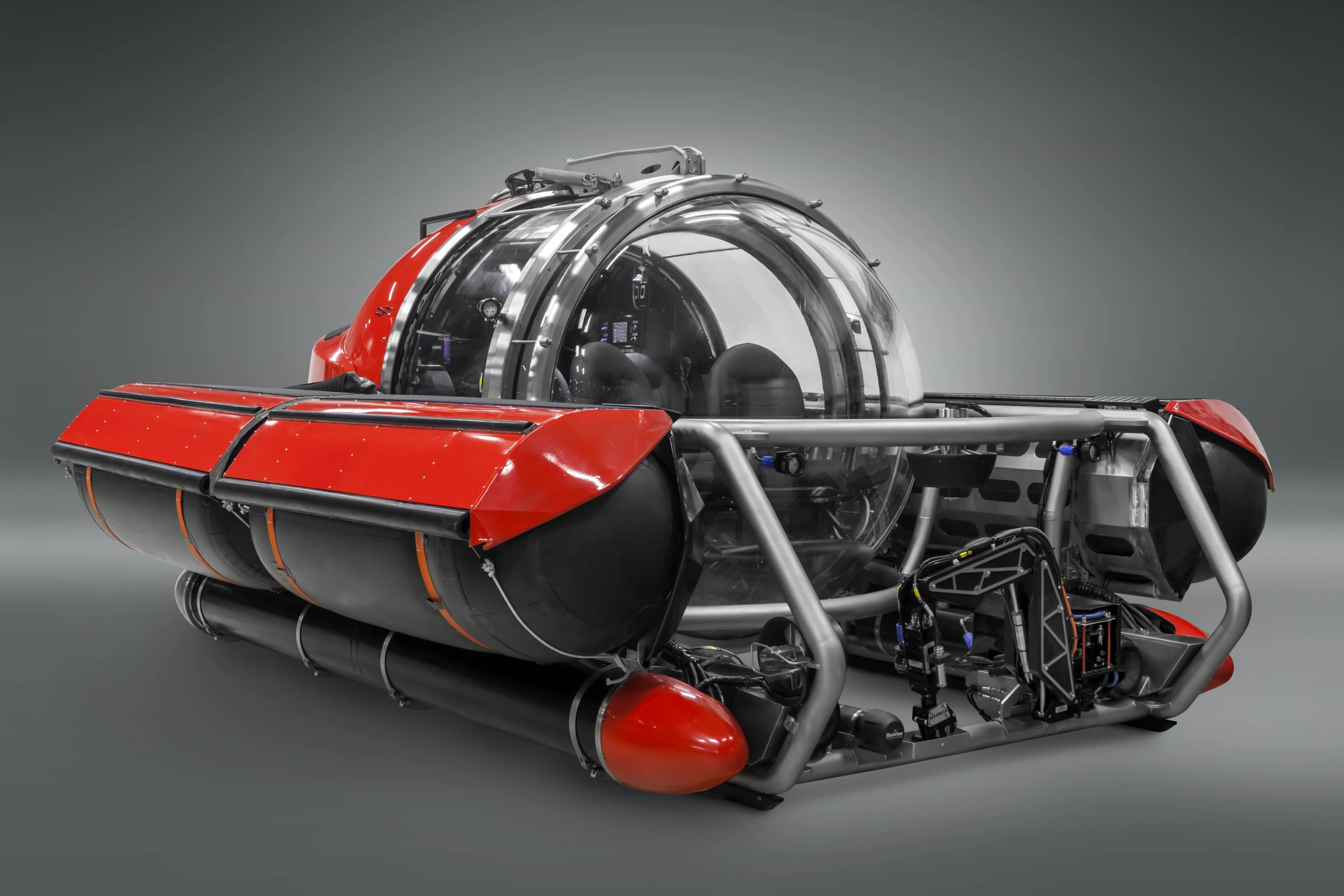 Intended mainly for use by yacht-owners and at resorts, the air-conditioned C-Explorer 5 can accommodate four passengers, plus a pilot