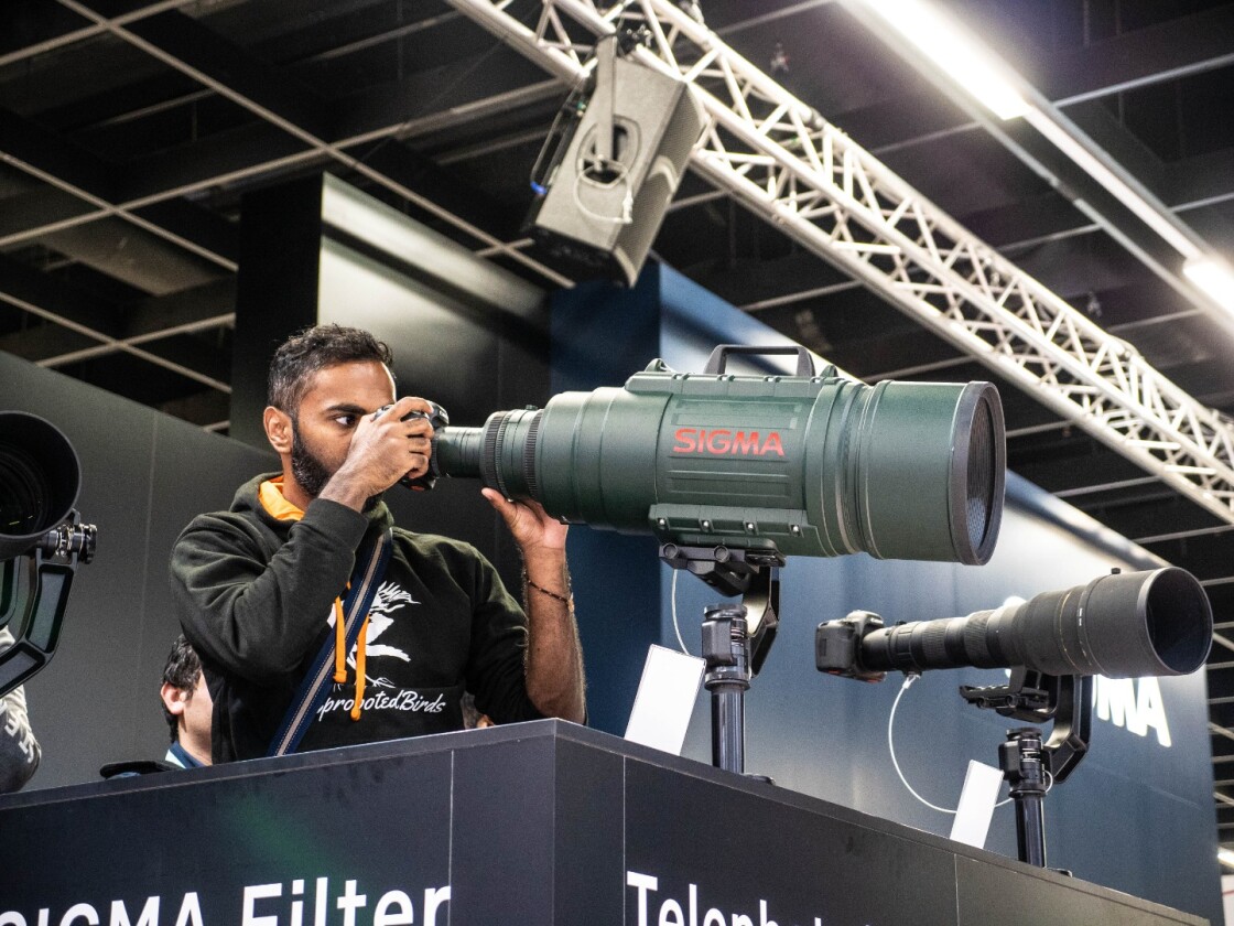 The Big Daddy: Sigma's 200-500 F2.8 telephoto lens is an absolute bazooka, weighing nearly 35 pounds and costing US$26,000