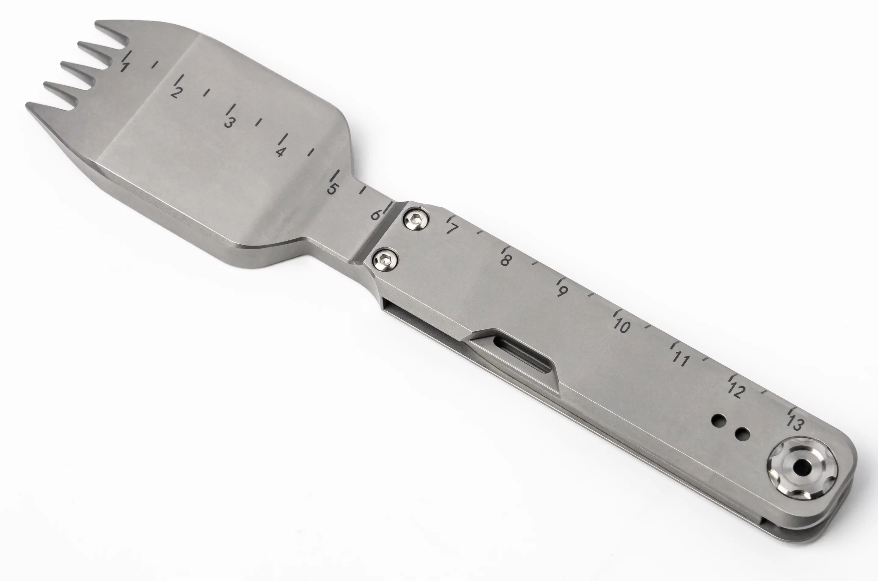 Markings on the back of the FieldSpork can be used to measure the depth of liquid in a pot
