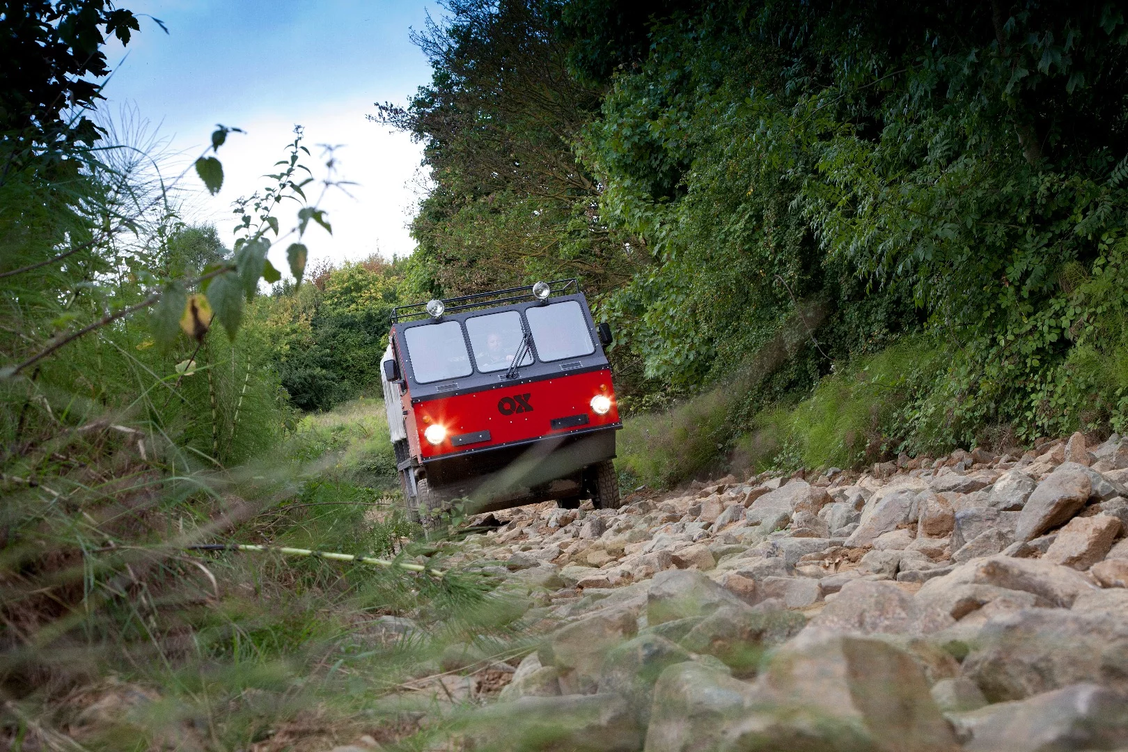 The Ox flatpack truck is built to carry 1,900 kg (4,200 lb) and seat up to 13 people