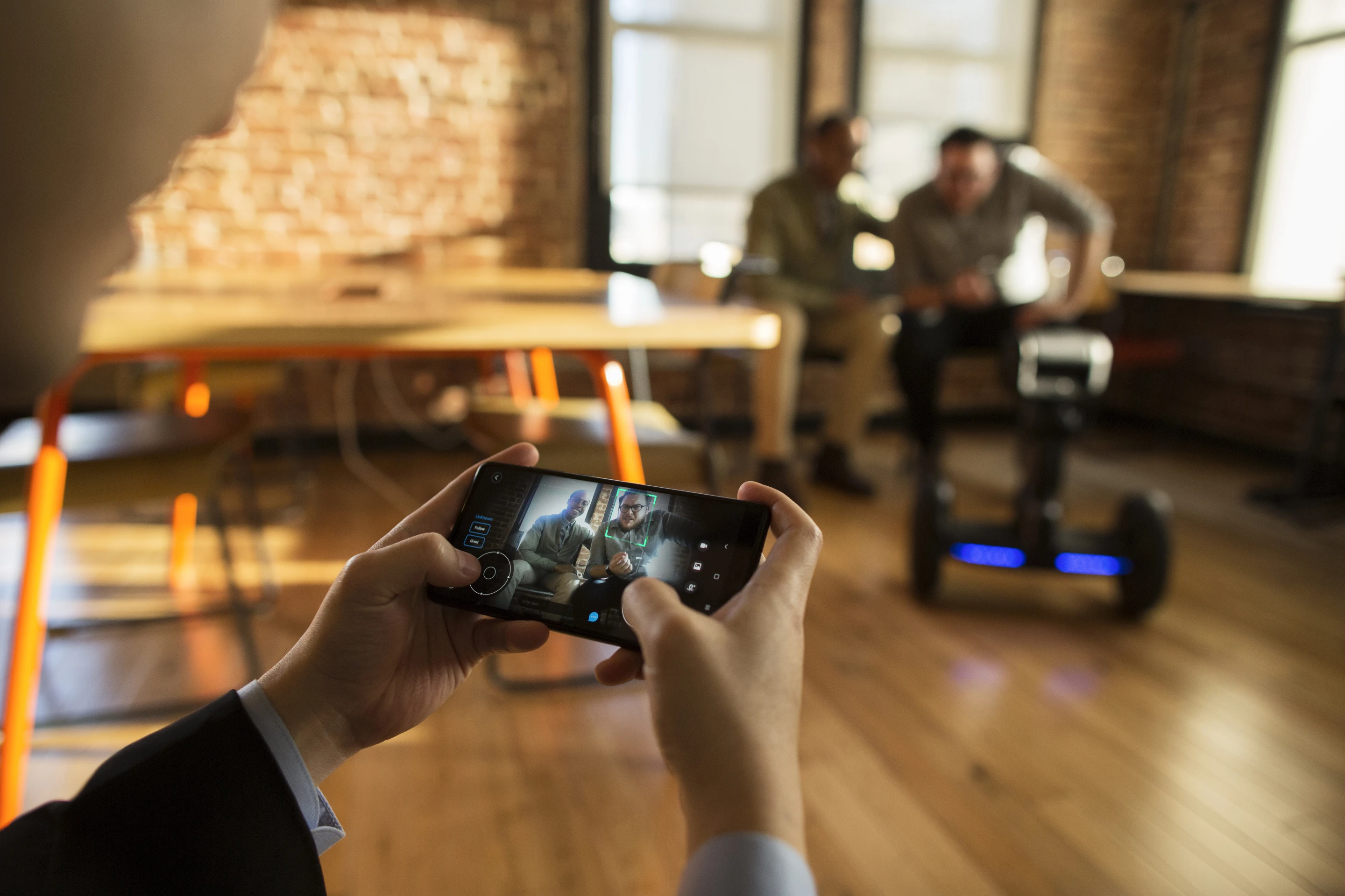 The Segway Loomo can also be controlled via smartphone