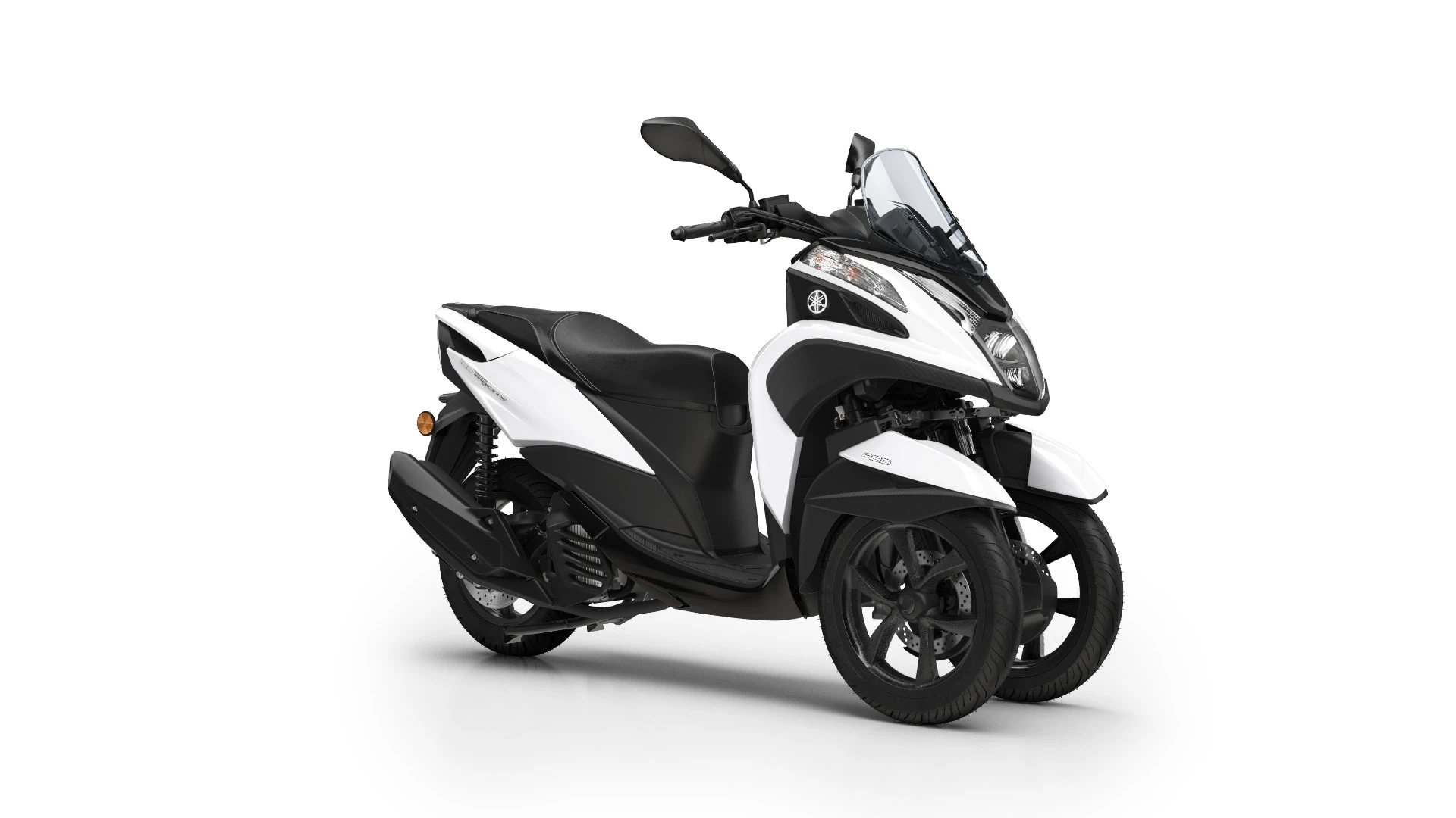 The Yamaha Tricity 155 in Milky White color