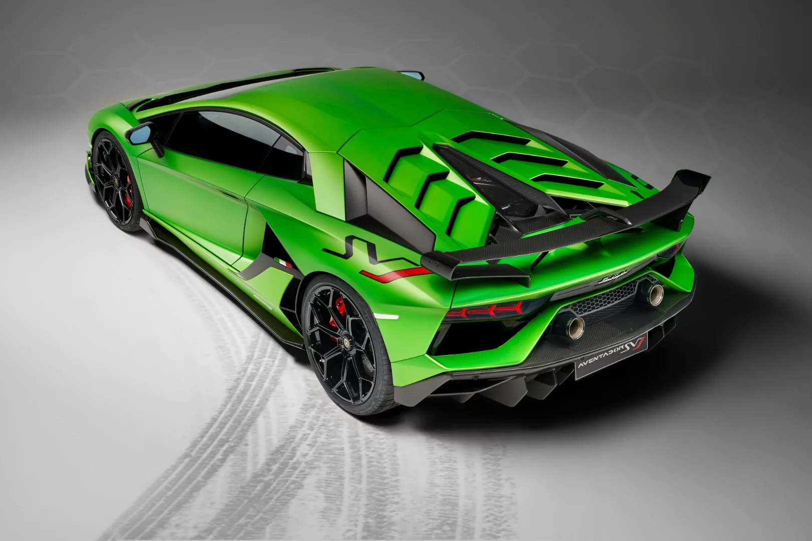 Not as obvious as the aerodynamics changes are the subtle tweaks made to the Aventador SVJ's rear wheel steering