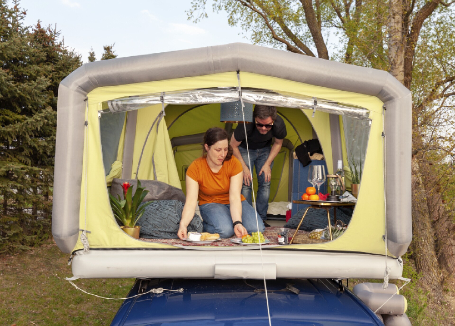 GentleTent supersizes its inflatable rooftop tent into a tworoom