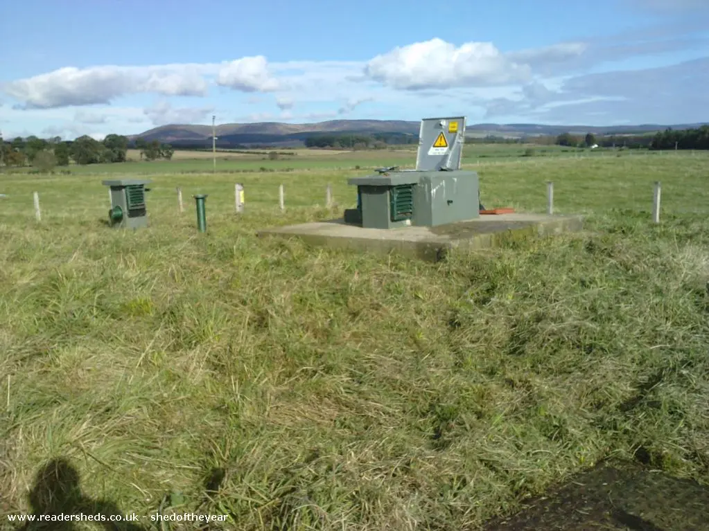 Dun 25 is a three-man nuclear shelter
