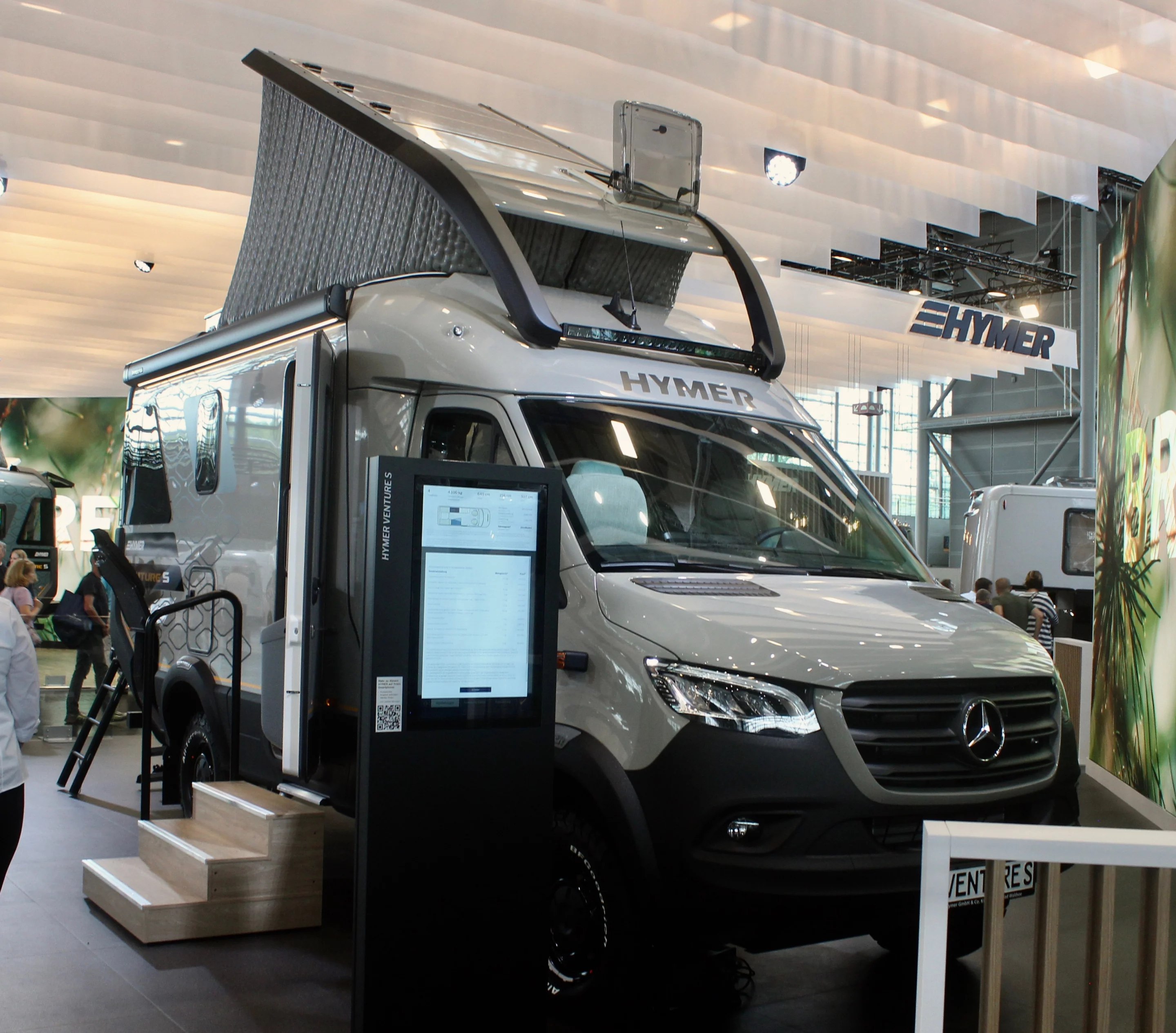Hymer Venture S at the 2022 Caravan Salon