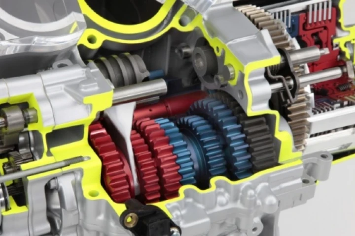 Honda Dual Clutch Transmission will debut in the company's new VFR motorcycles in 2010