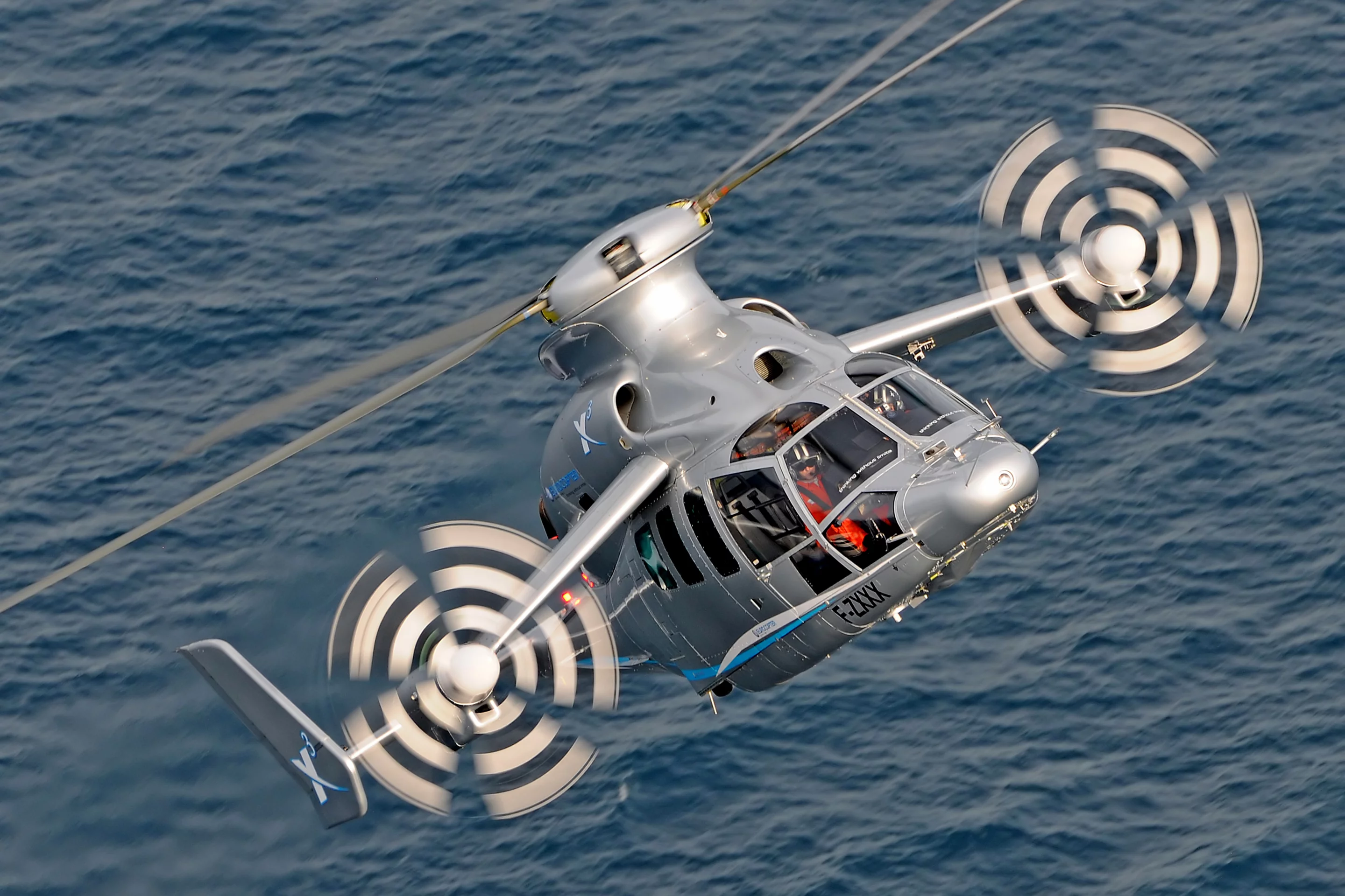 Eurocopter's X3 reached a level flight speed of 255 knots over the south of France on June 7 (Photo: Eurocopter/A.Pecchi)