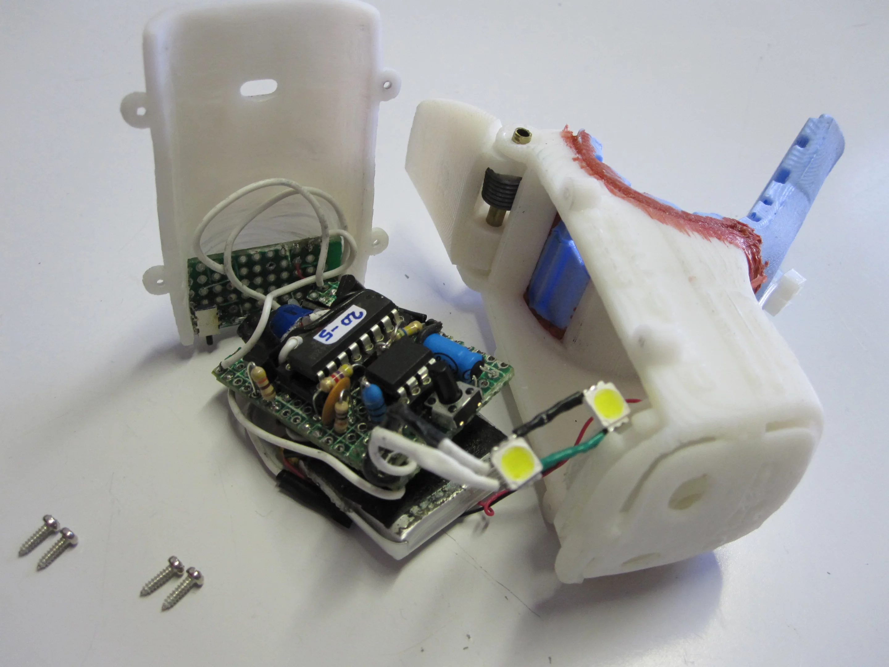 The ORP operational engineering mule is bulked out by a hand-soldered PCB, ugly screws and a roomy outer shell