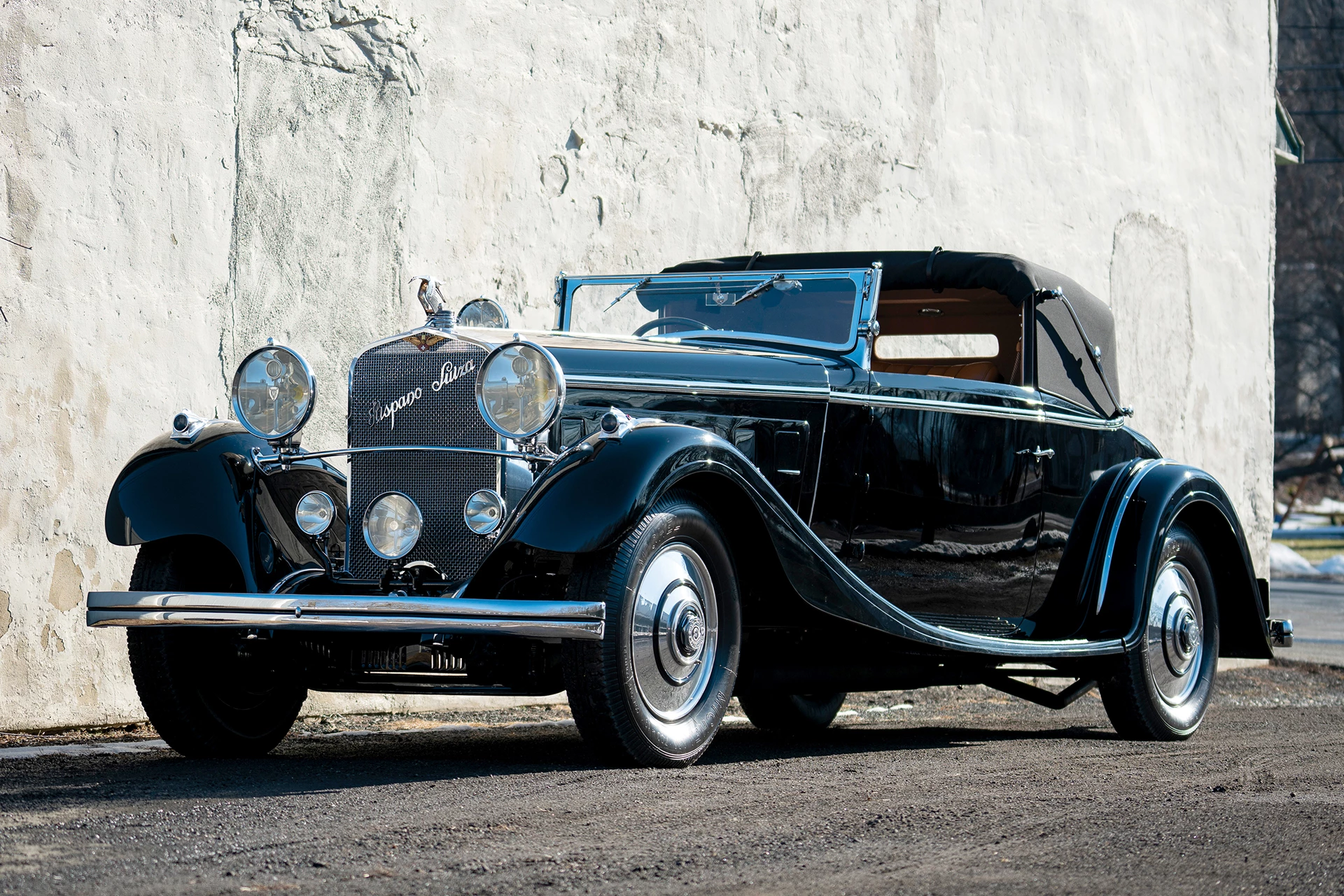 The 1926 Hispano-Suiza H6B Cabriolet that was crowned "Best in Show" at the 2021 Amelia Island oncours d’Elegance on 23 May 2021 had been part of the RM Sotheby's auction at the same venue just two years prior. At that auction on 9 March 2019, the gorgeous Cabriolet Le Dandy by Chapron sold for $1,352,500.