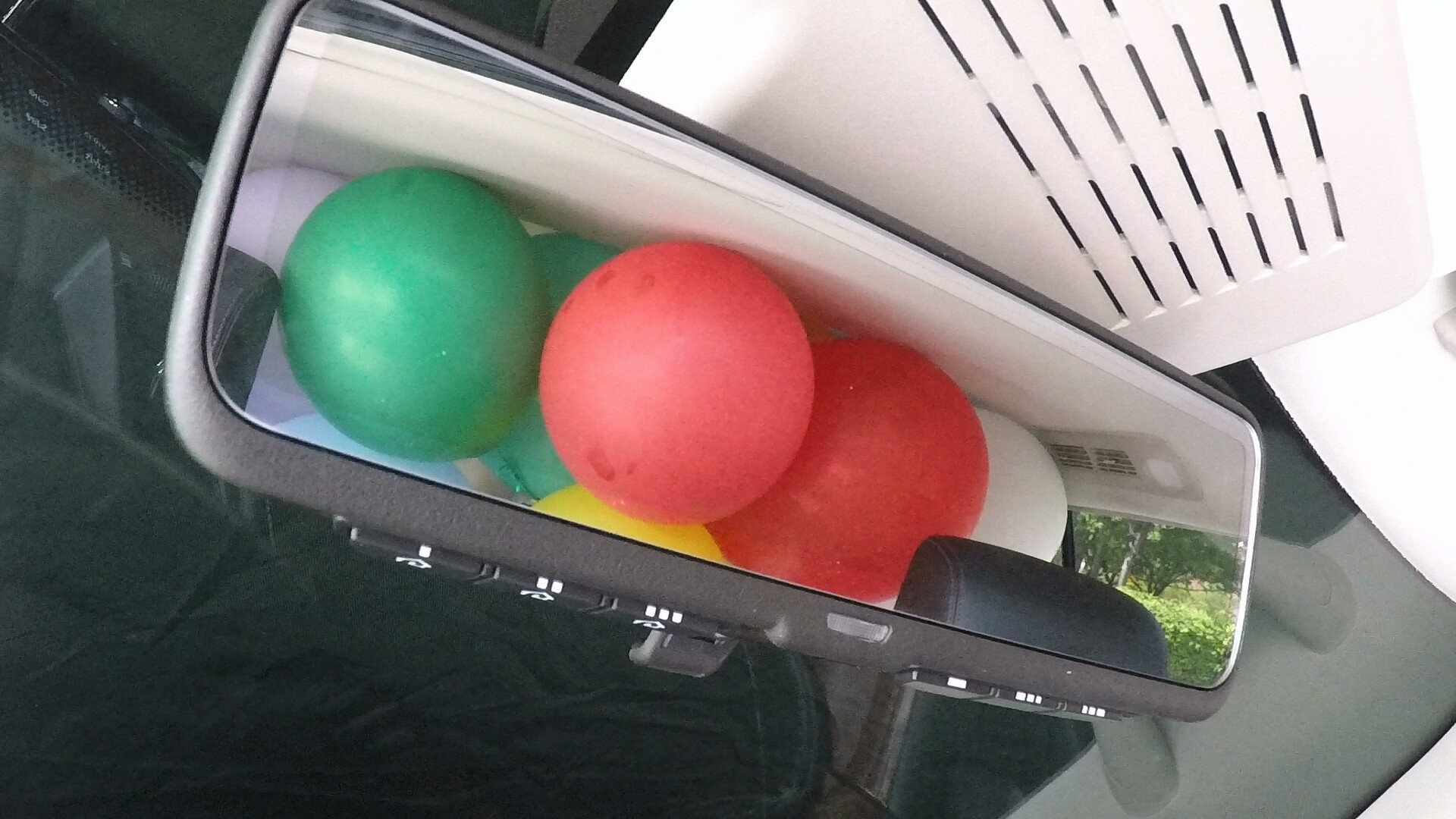 Intelligent Rear View Mirror debuts in 2018 Nissan Armada