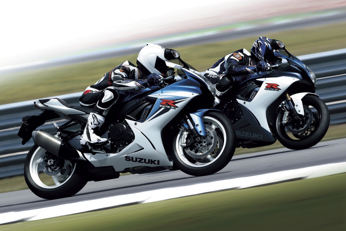 Supersports evolution: Suzuki unveils all-new GSX-R600 and GSX-R750 for 2011