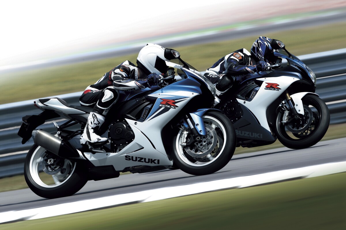 The 2011 Suzuki GSX-R600 and GSX-R750