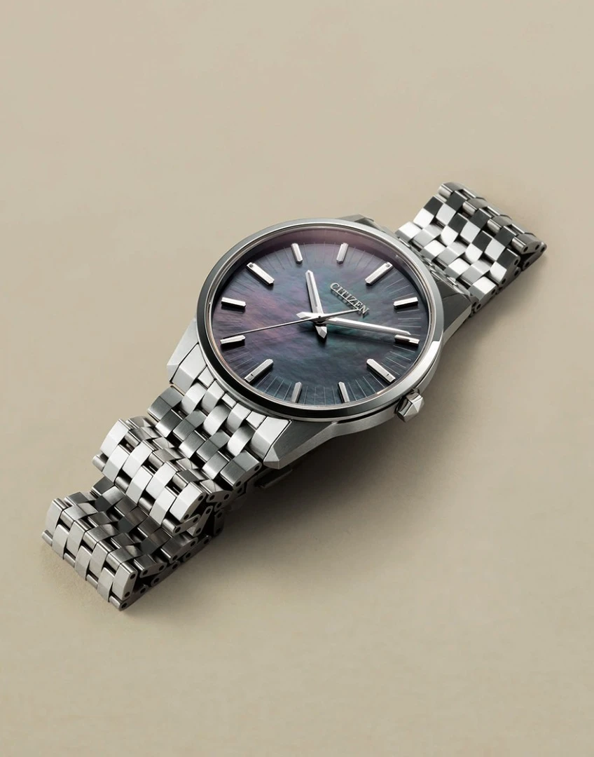 The Citizen Caliber 0100 is based on a concept pocket watch made in 2018